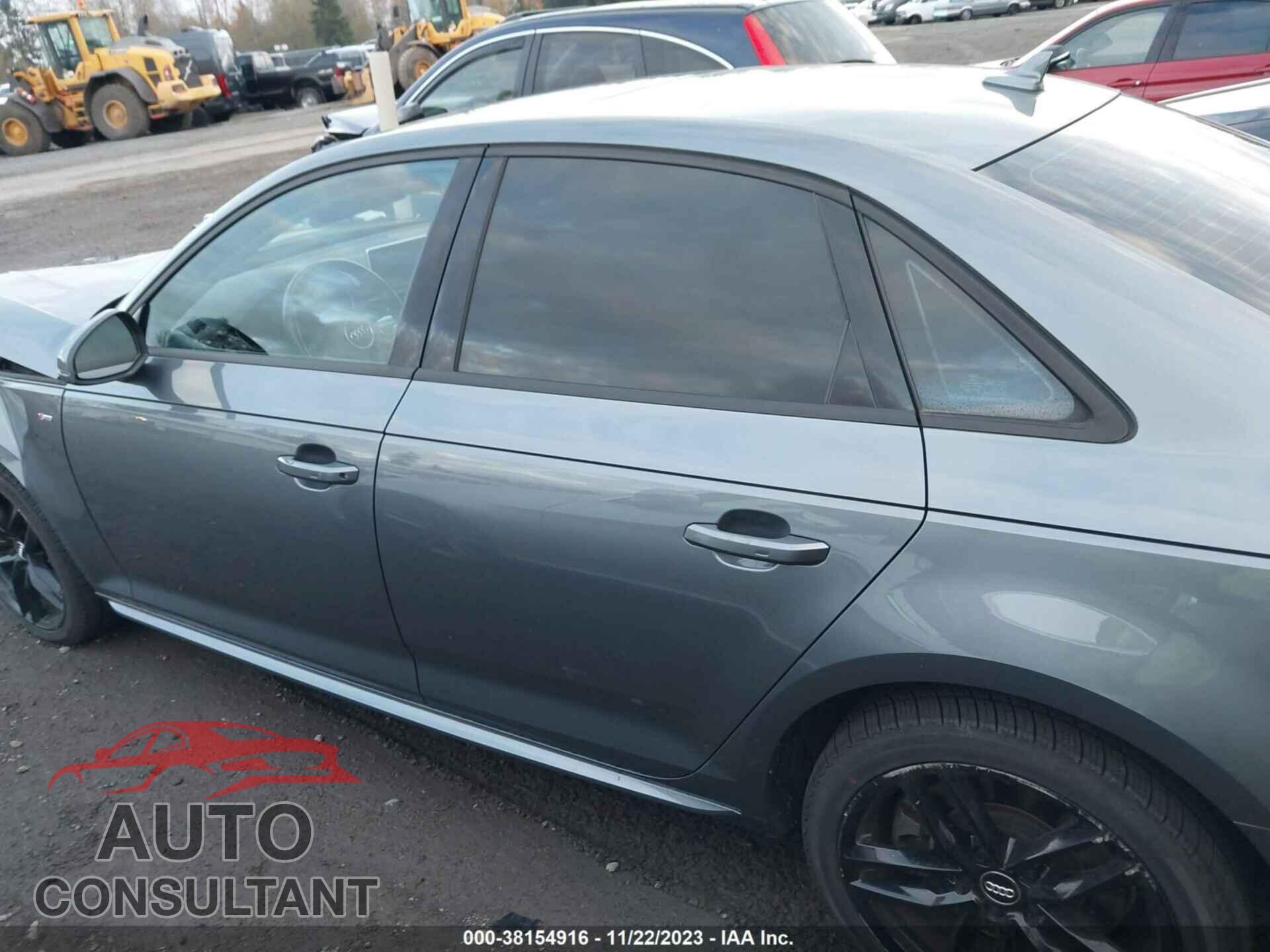 AUDI A4 2017 - WAUDNAF43HN044458
