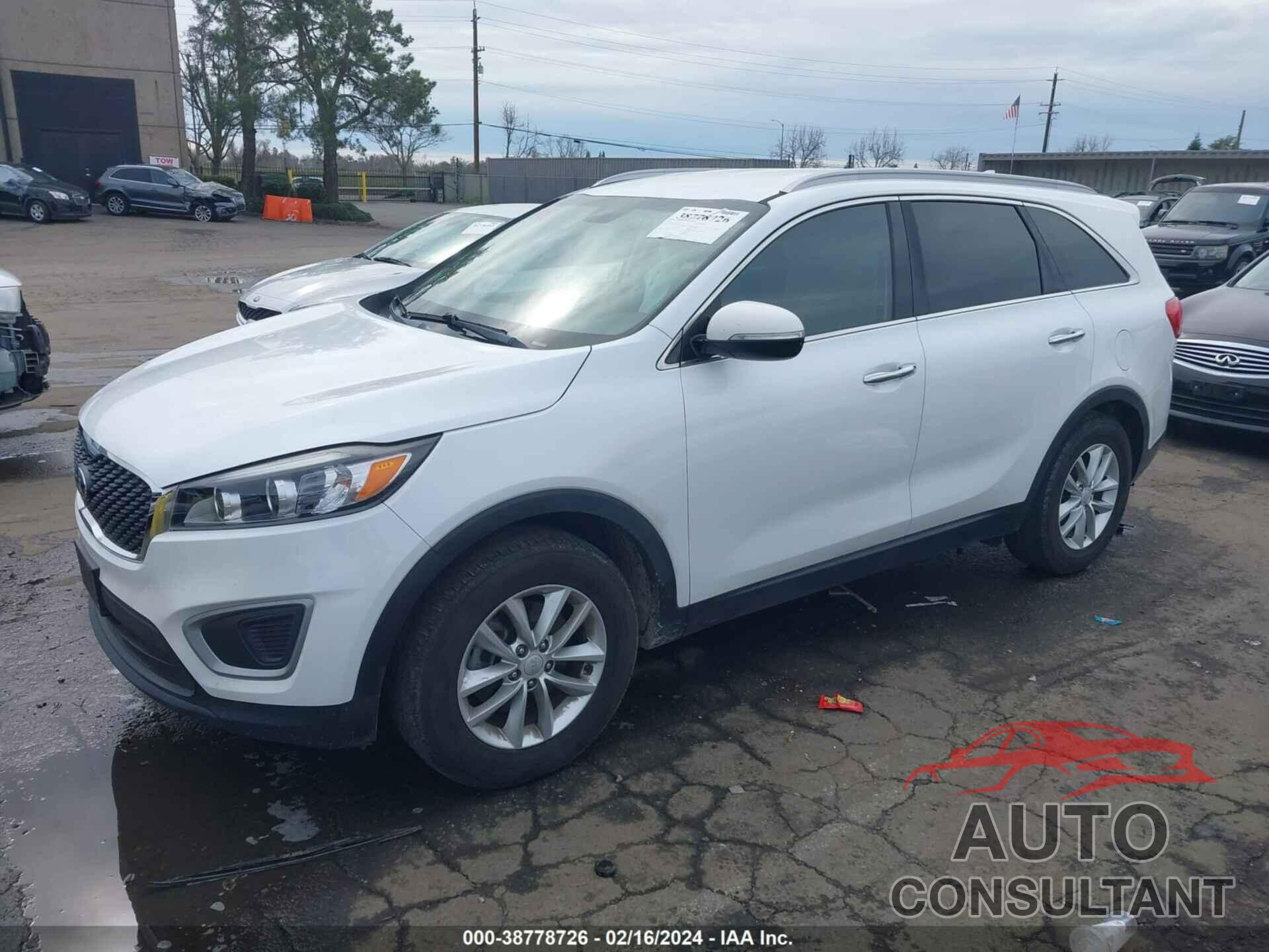 KIA SORENTO 2018 - 5XYPG4A38JG413015