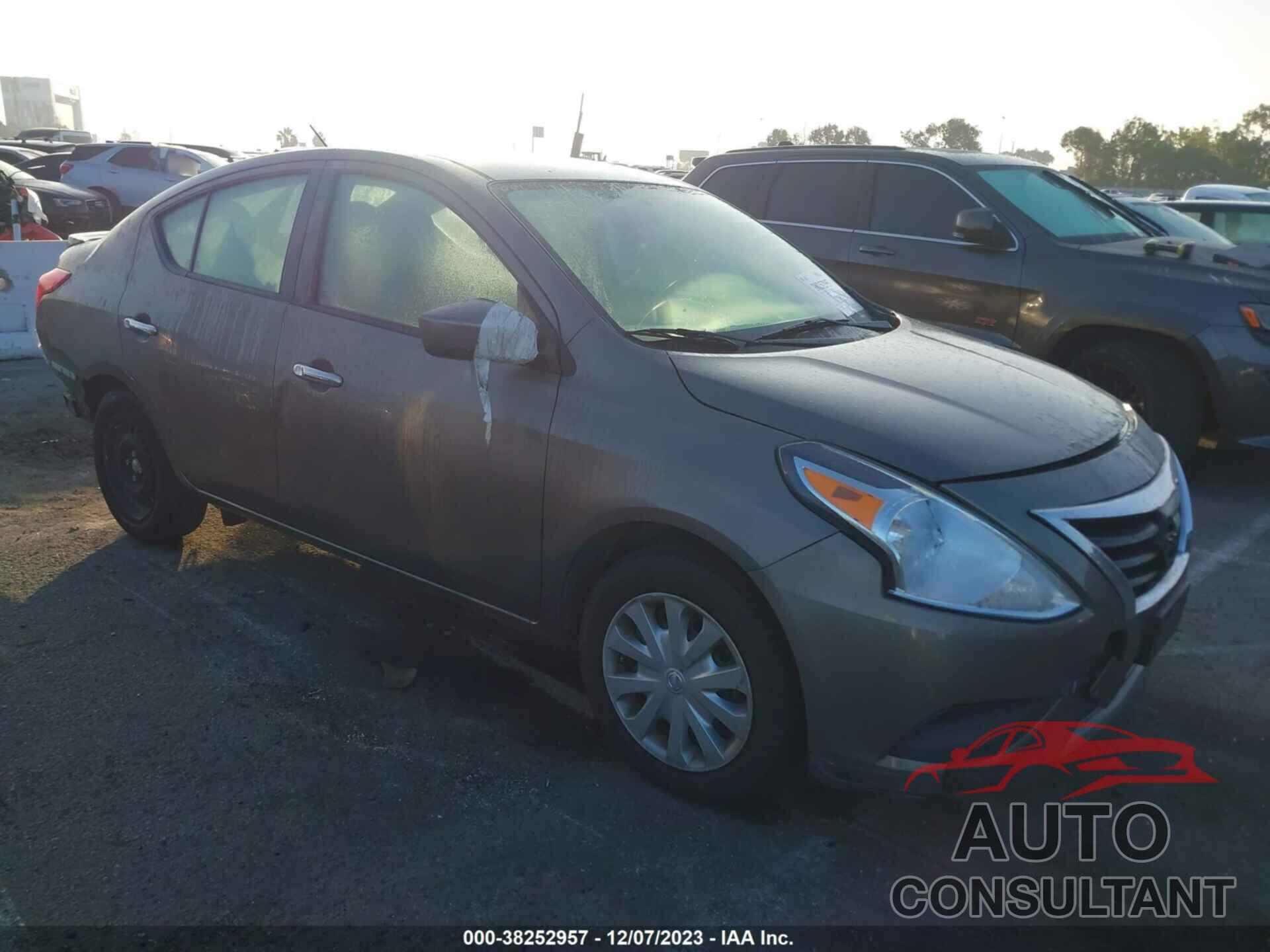 NISSAN VERSA 2016 - 3N1CN7AP6GL831229