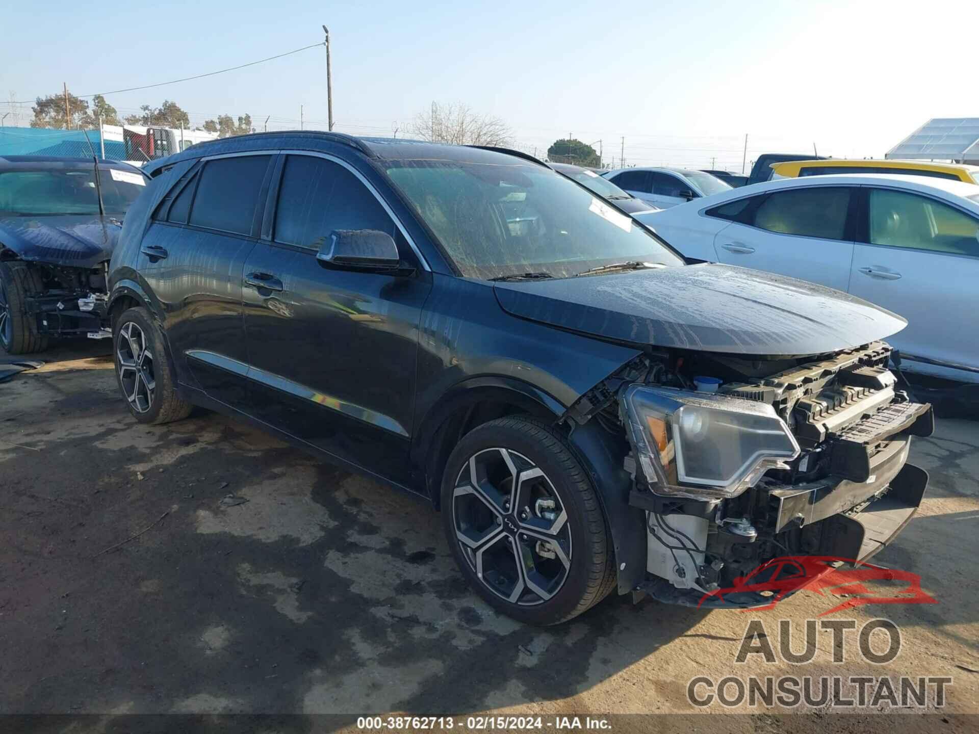 KIA NIRO 2023 - KNDCR3LE7P5052783