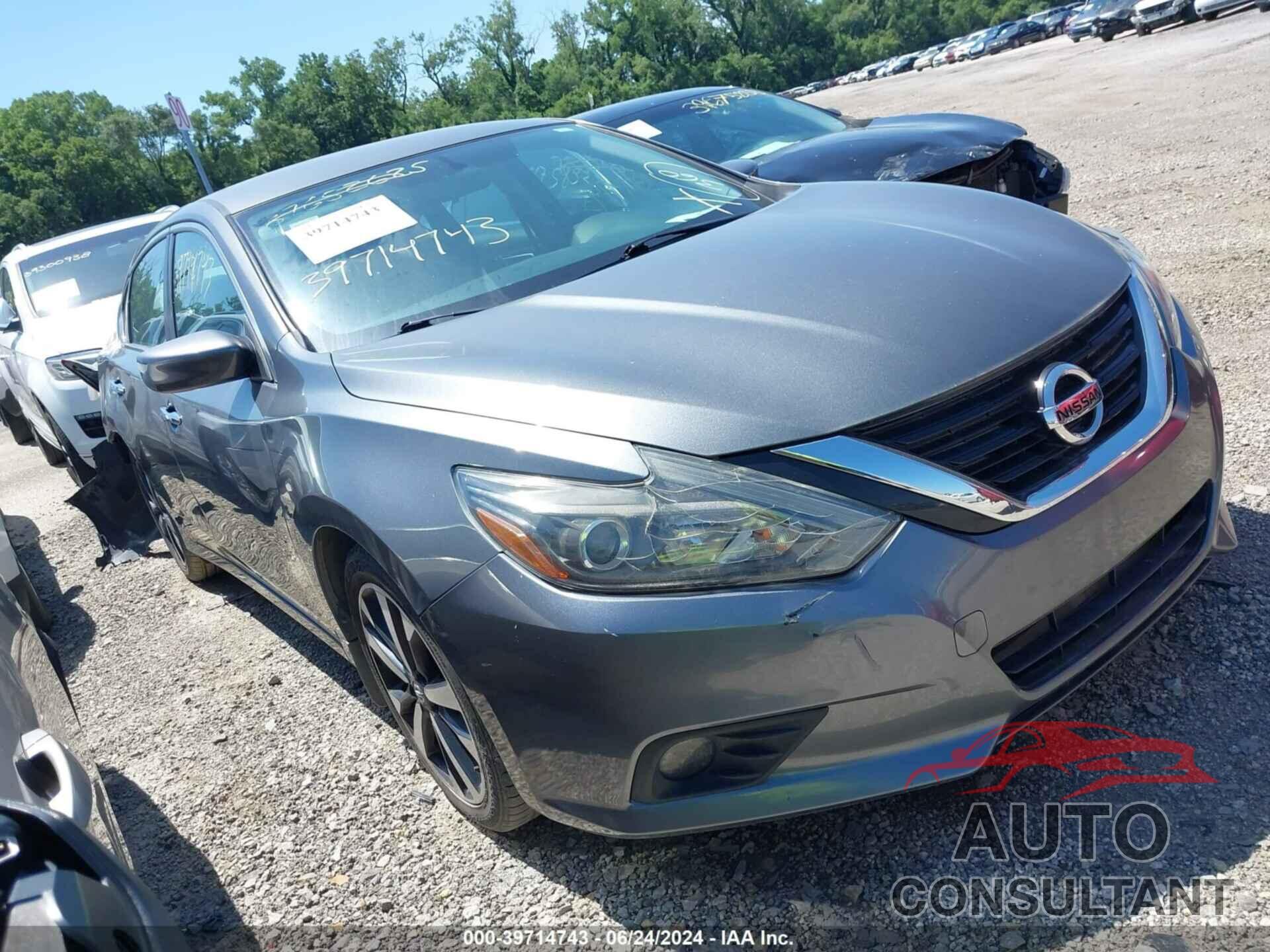 NISSAN ALTIMA 2018 - 1N4AL3AP3JC112614