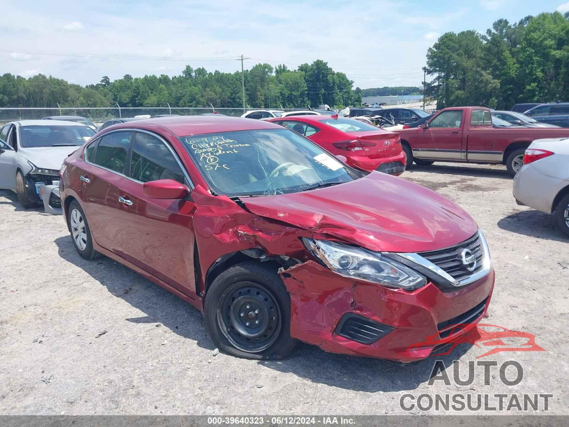 NISSAN ALTIMA 2017 - 1N4AL3AP5HN335462