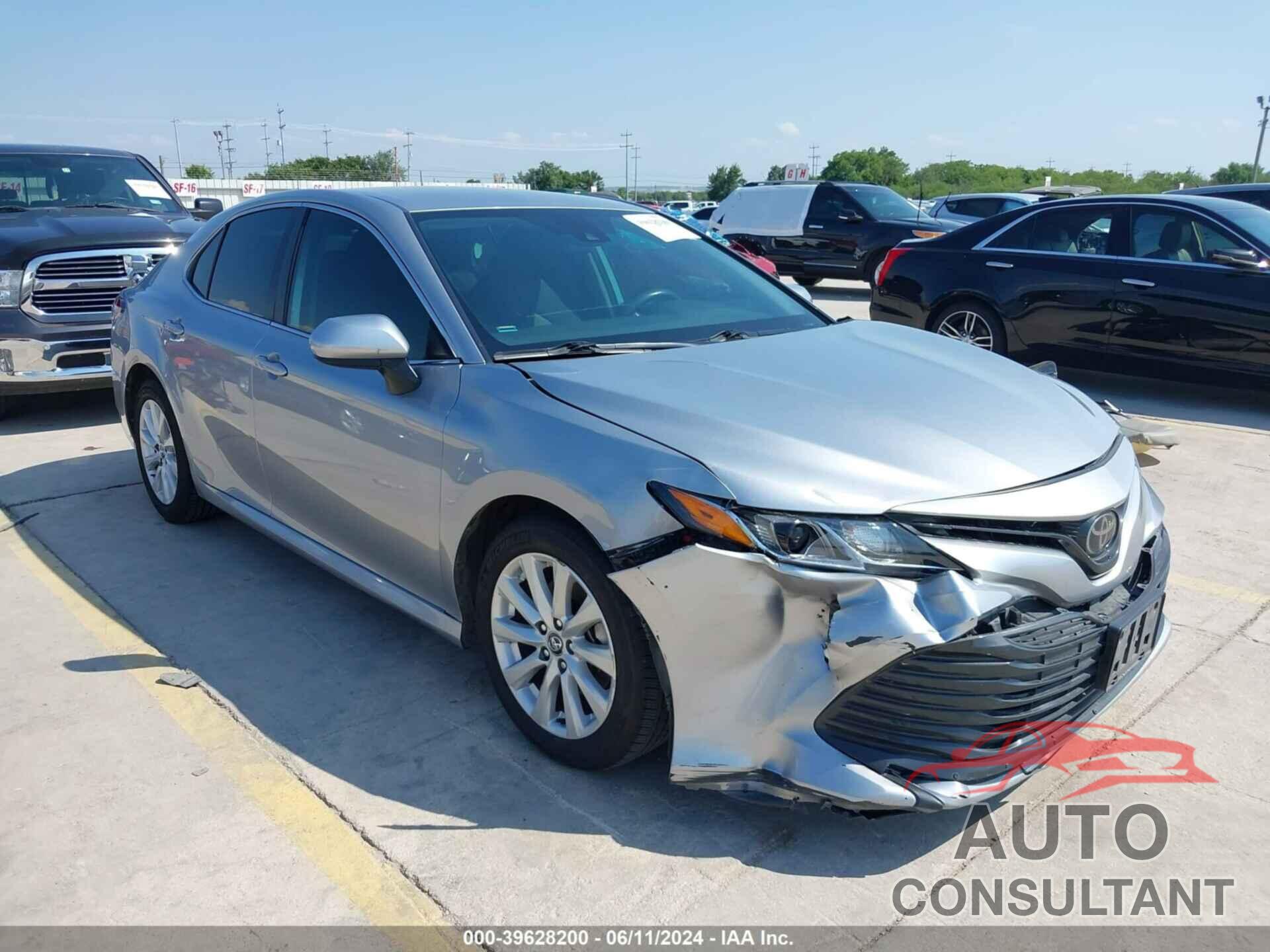 TOYOTA CAMRY 2020 - 4T1C11AKXLU937950