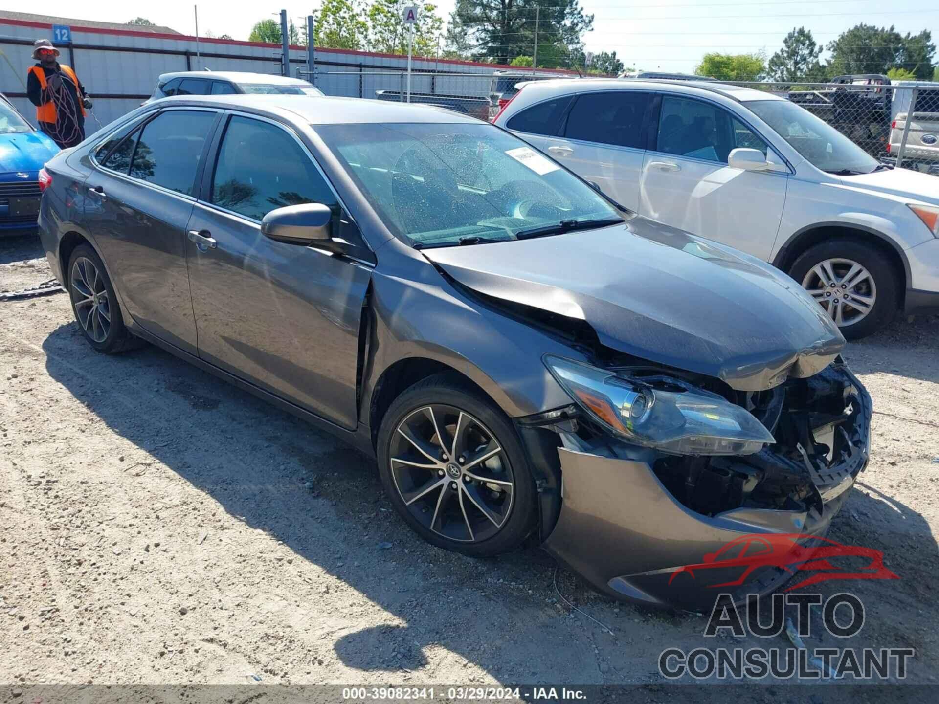 TOYOTA CAMRY 2016 - 4T1BF1FK7GU215184