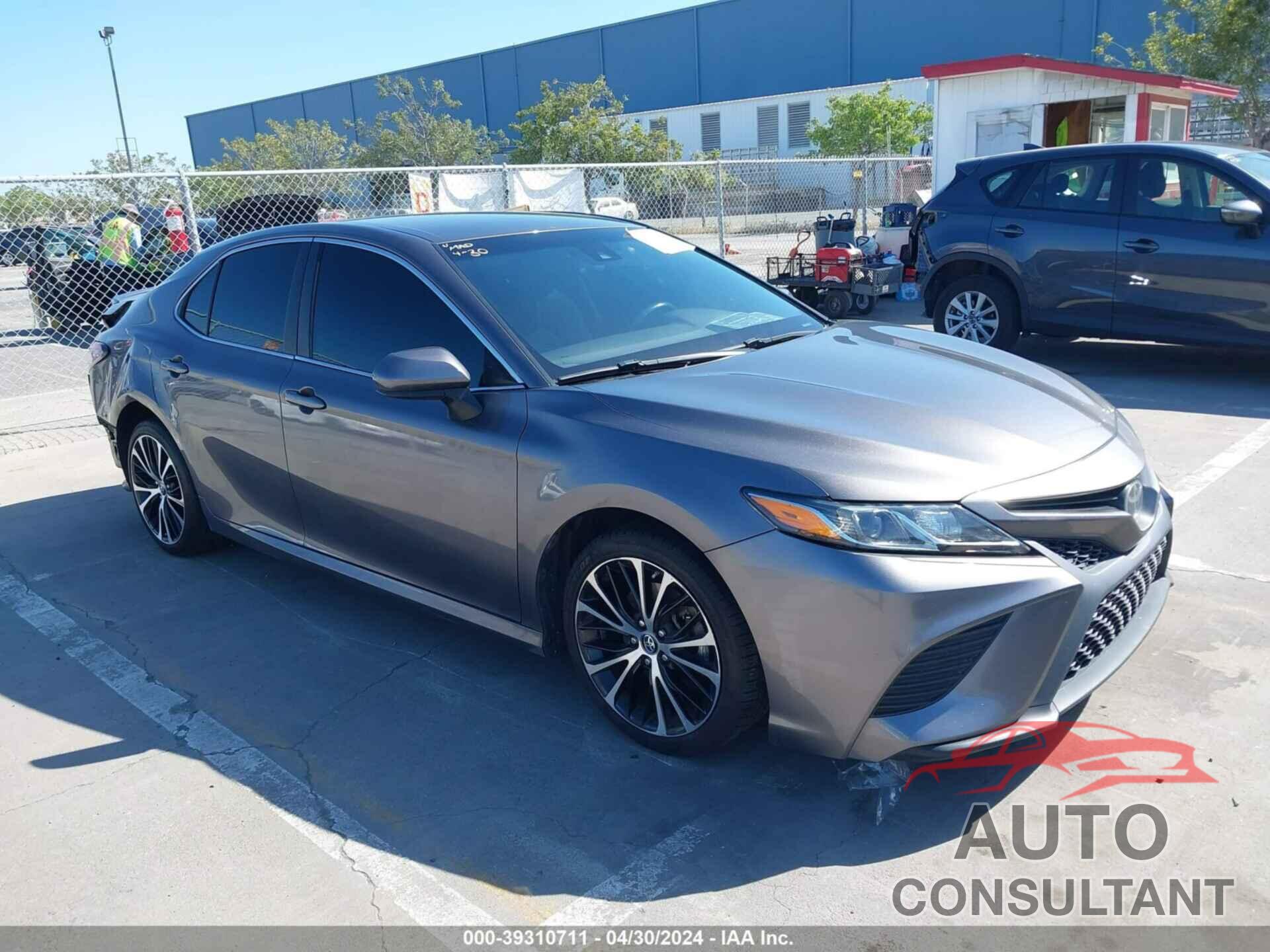 TOYOTA CAMRY 2019 - 4T1B11HK5KU797080