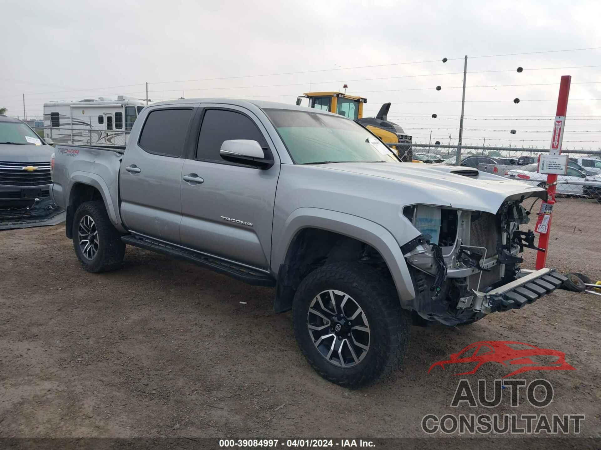 TOYOTA TACOMA 2021 - 5TFCZ5AN2MX270807