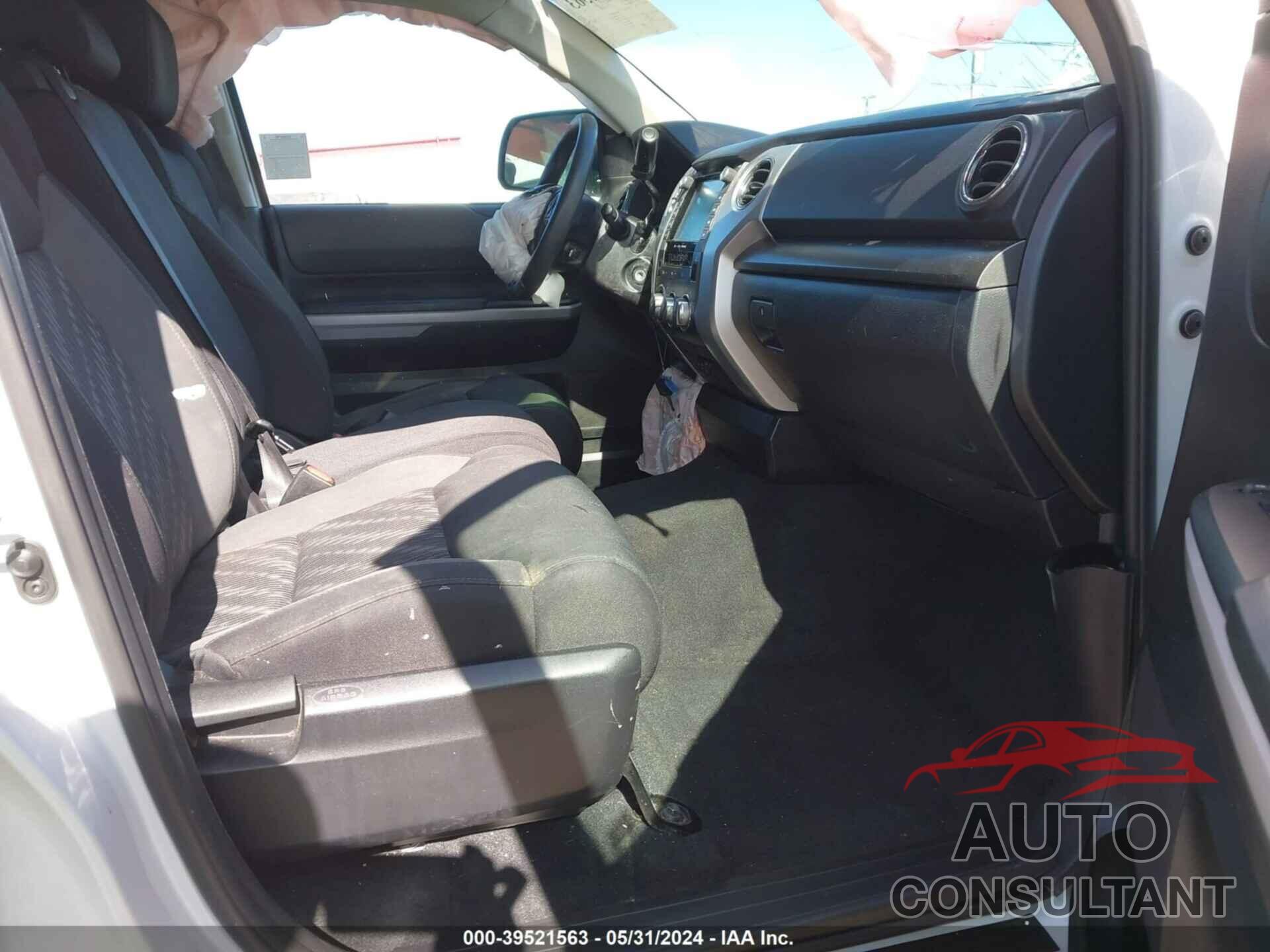 TOYOTA TUNDRA 2021 - 5TFEY5F18MX293669