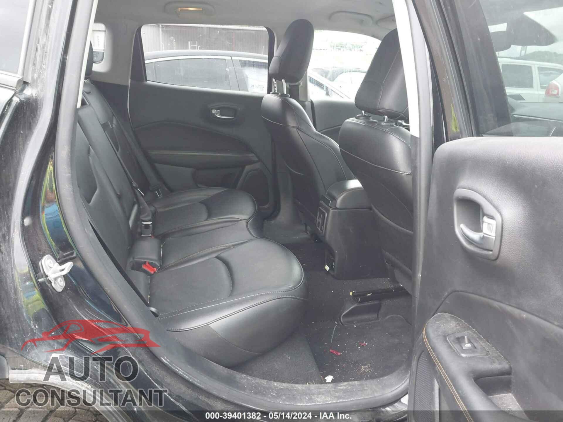 JEEP COMPASS 2020 - 3C4NJDCB5LT161765
