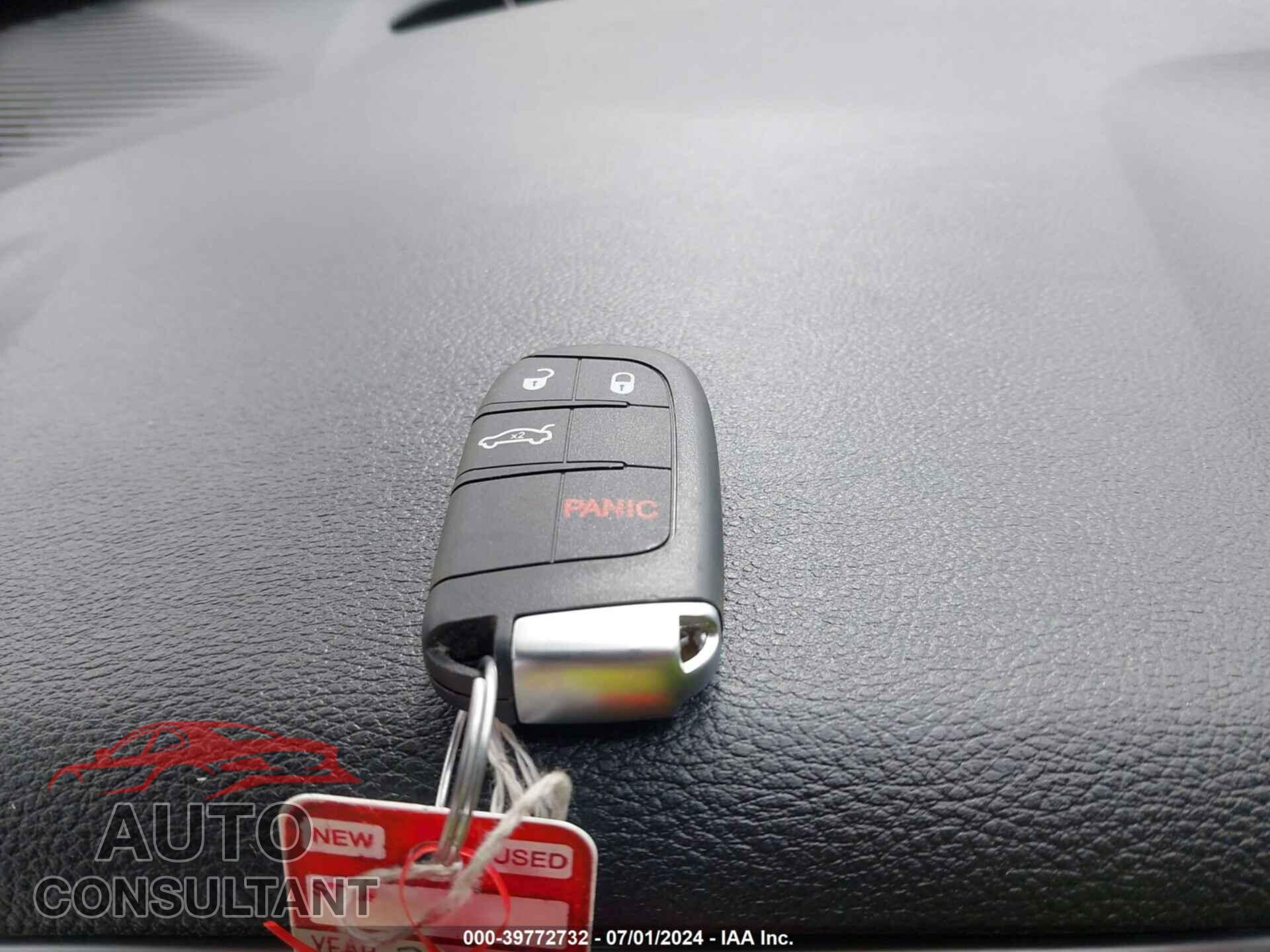 DODGE CHALLENGER 2017 - 2C3CDZAG2HH558204