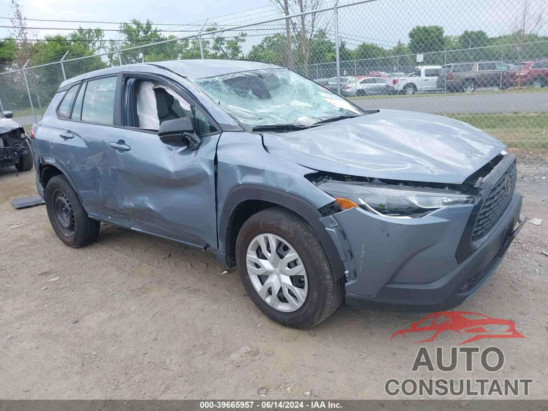 TOYOTA COROLLA CROSS 2022 - 7MUAAAAG2NV021686