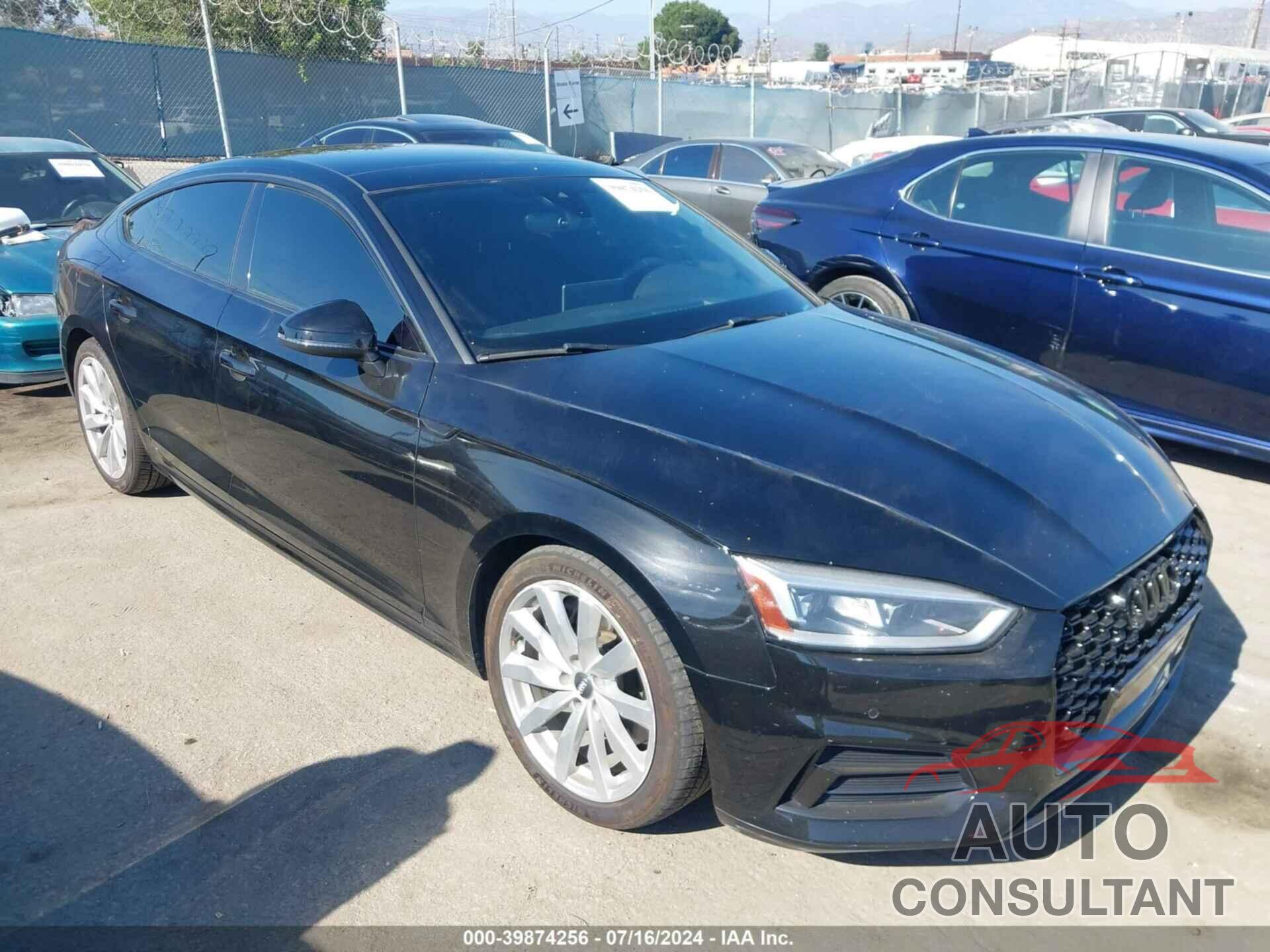 AUDI A5 2018 - WAUBNCF55JA132596