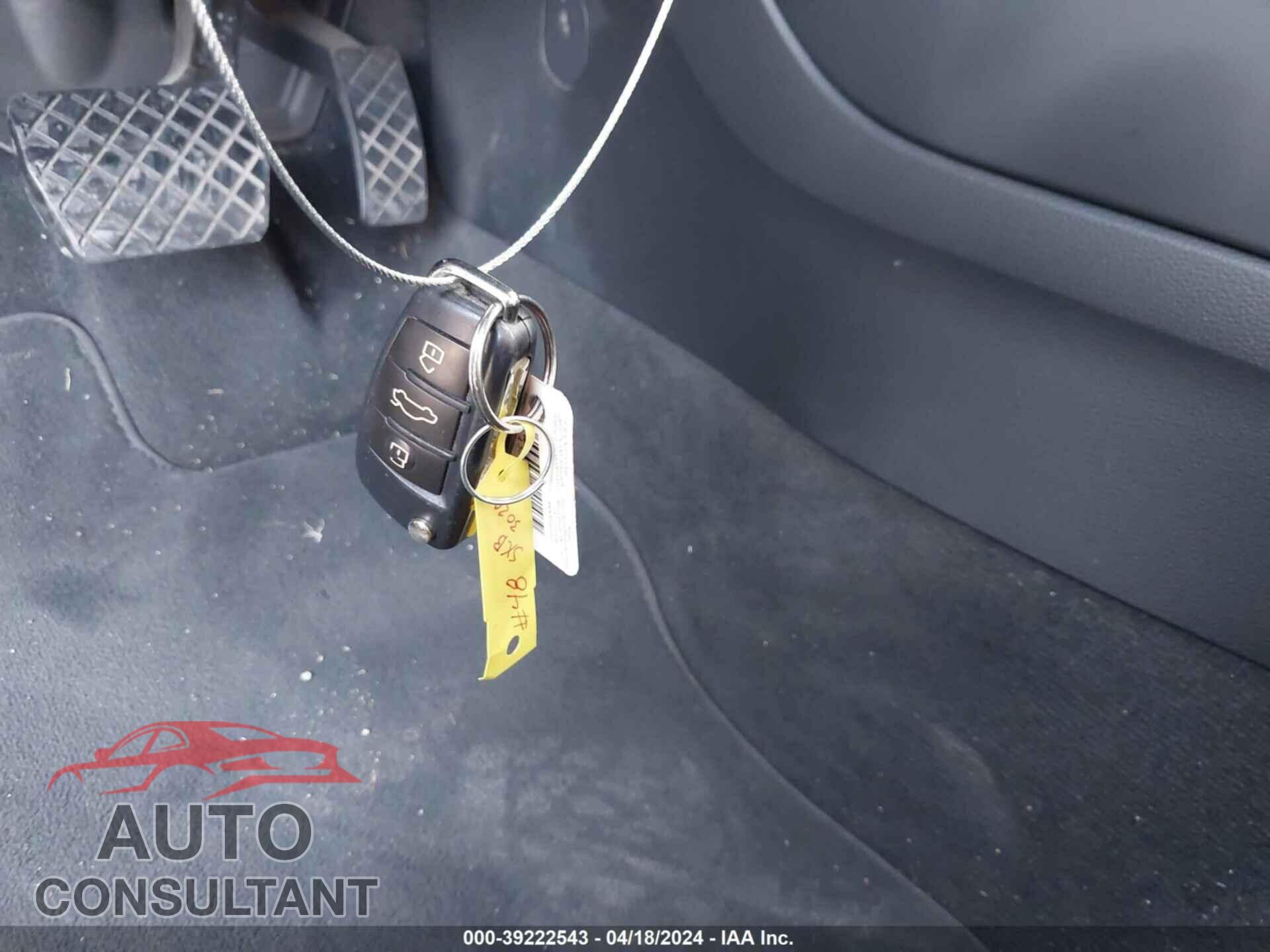 AUDI A3 2017 - WAUGUGFF4H1025686