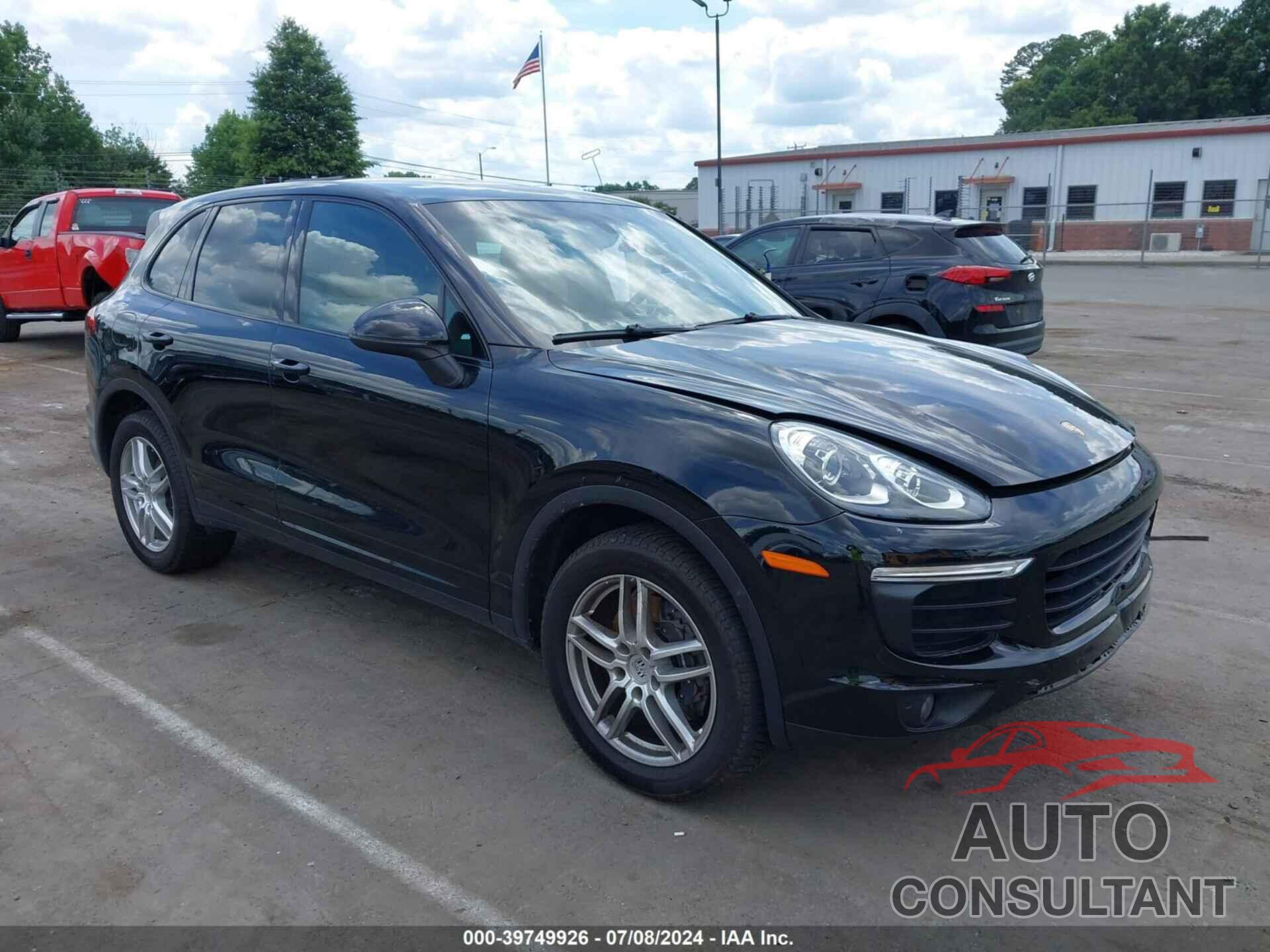 PORSCHE CAYENNE 2018 - WP1AA2A21JKA05306