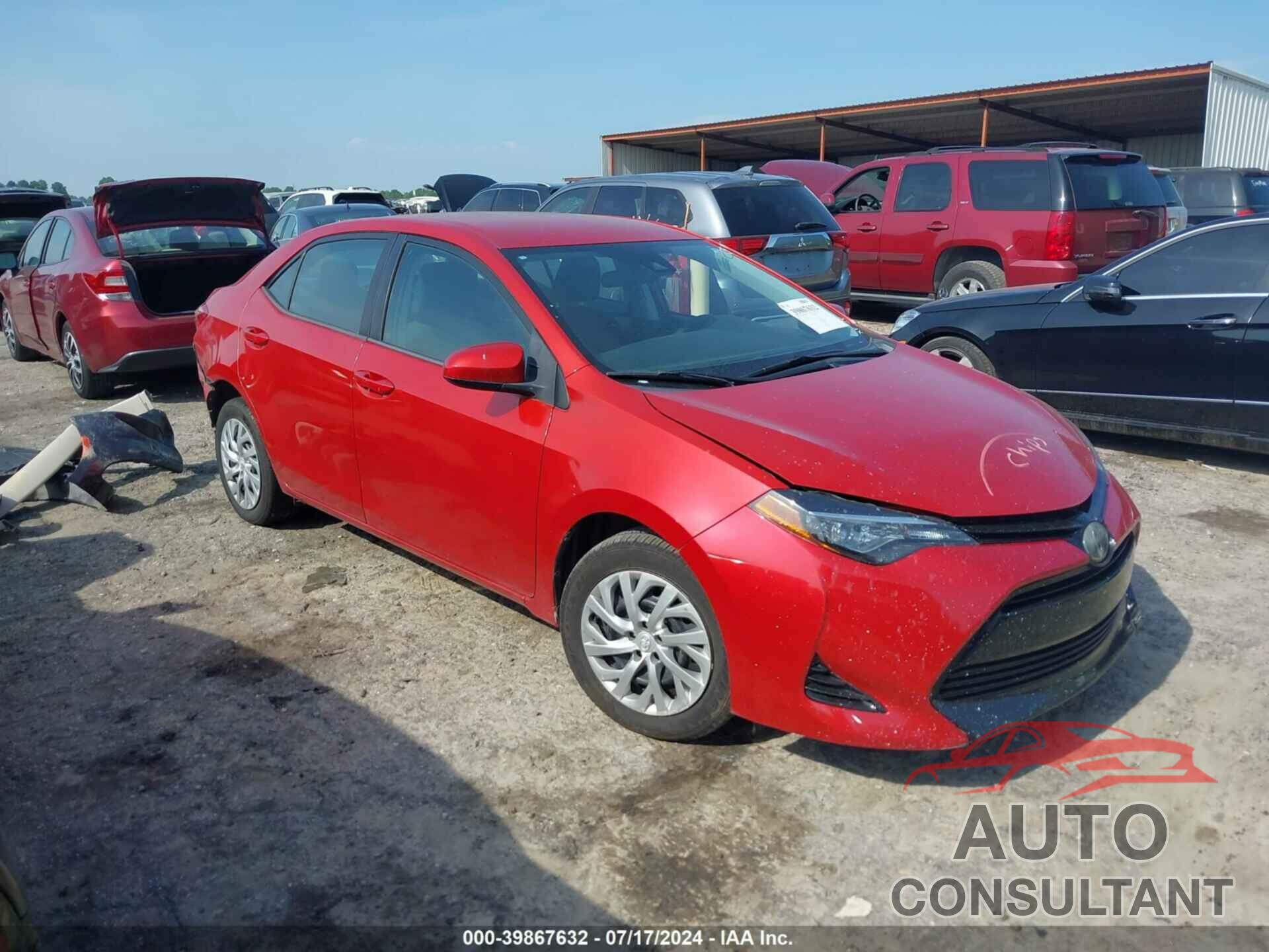 TOYOTA COROLLA 2018 - 5YFBURHE8JP826751