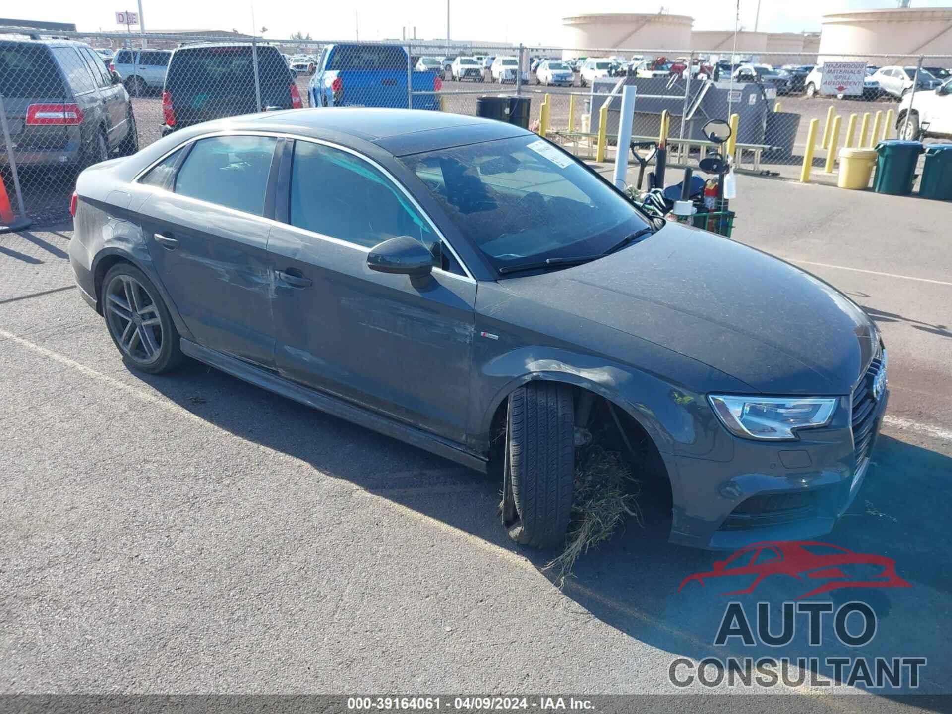 AUDI A3 2018 - WAUGUGFF5J1046570