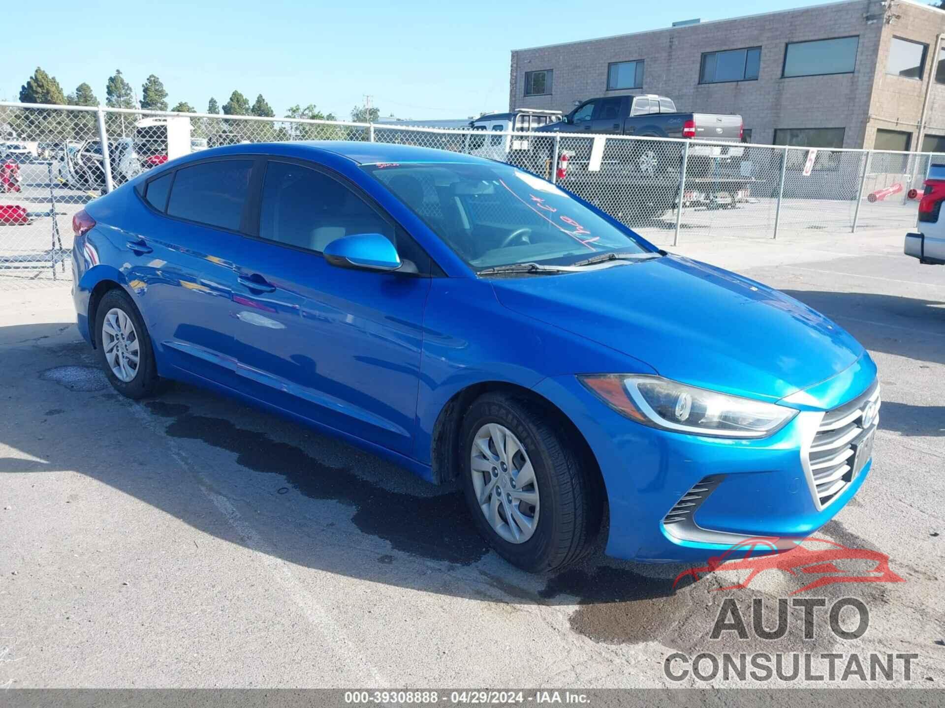 HYUNDAI ELANTRA 2018 - KMHD74LF7JU634898