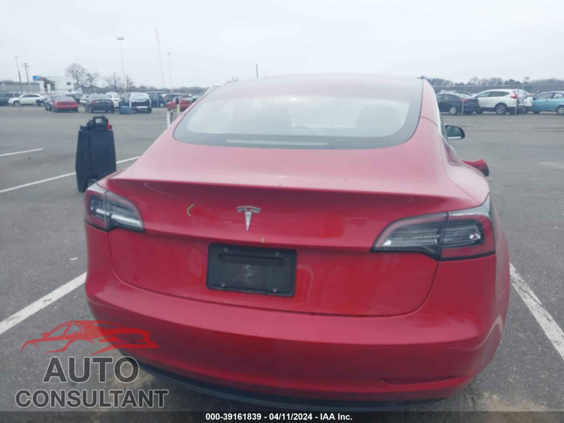 TESLA MODEL 3 2019 - 5YJ3E1EA8KF308396