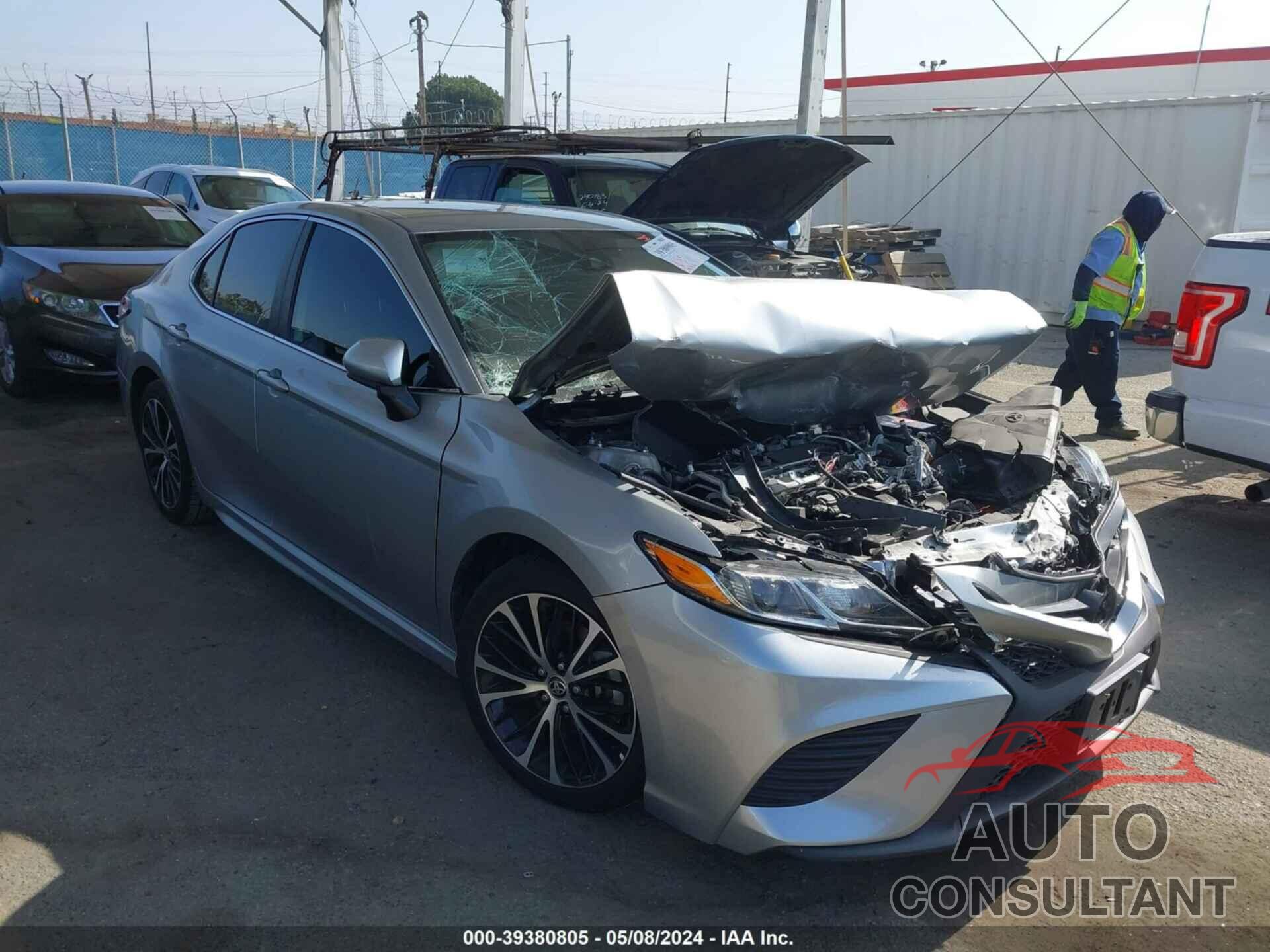 TOYOTA CAMRY 2020 - 4T1G11AK7LU981843