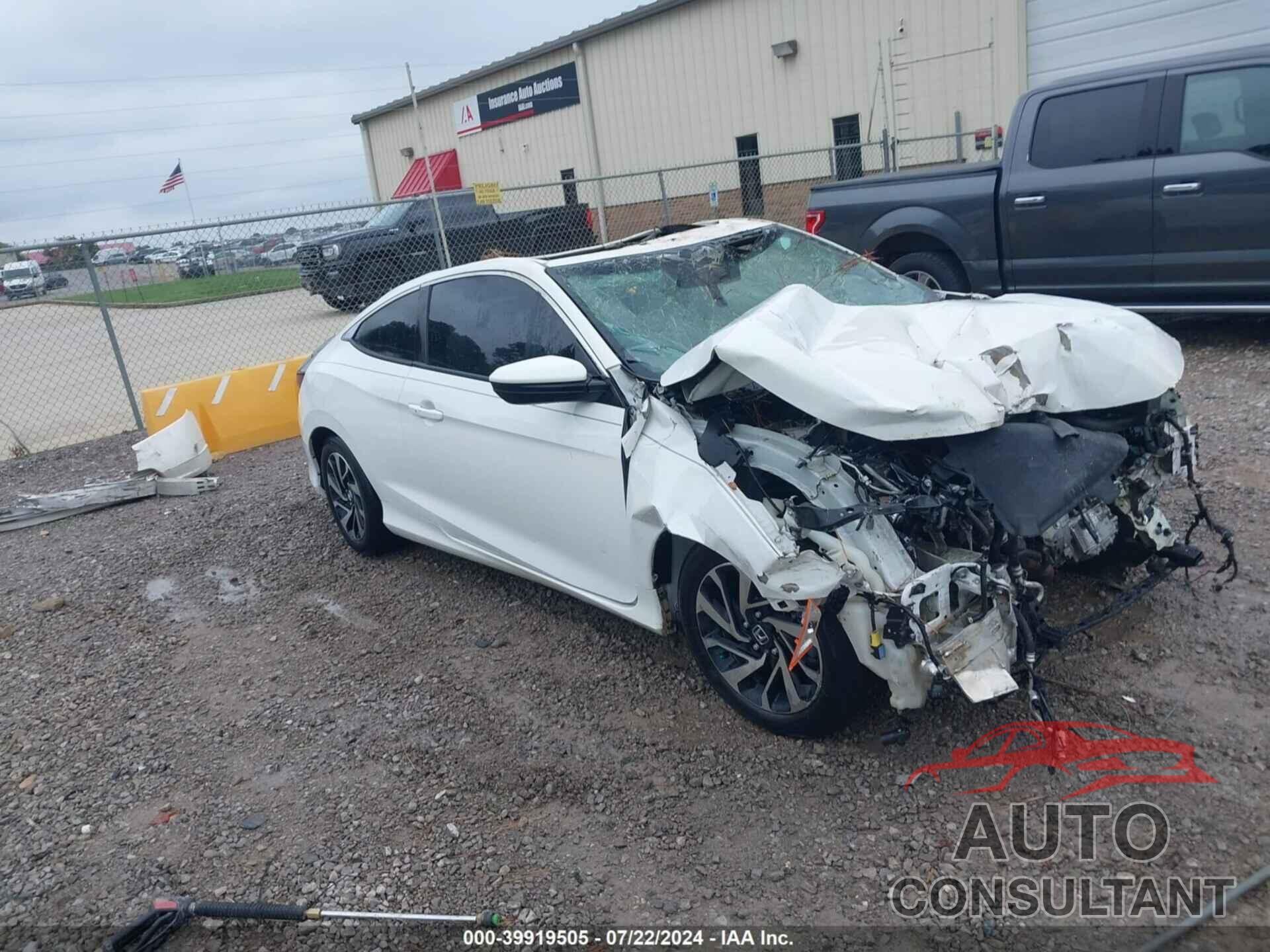 HONDA CIVIC 2018 - 2HGFC4B04JH304226