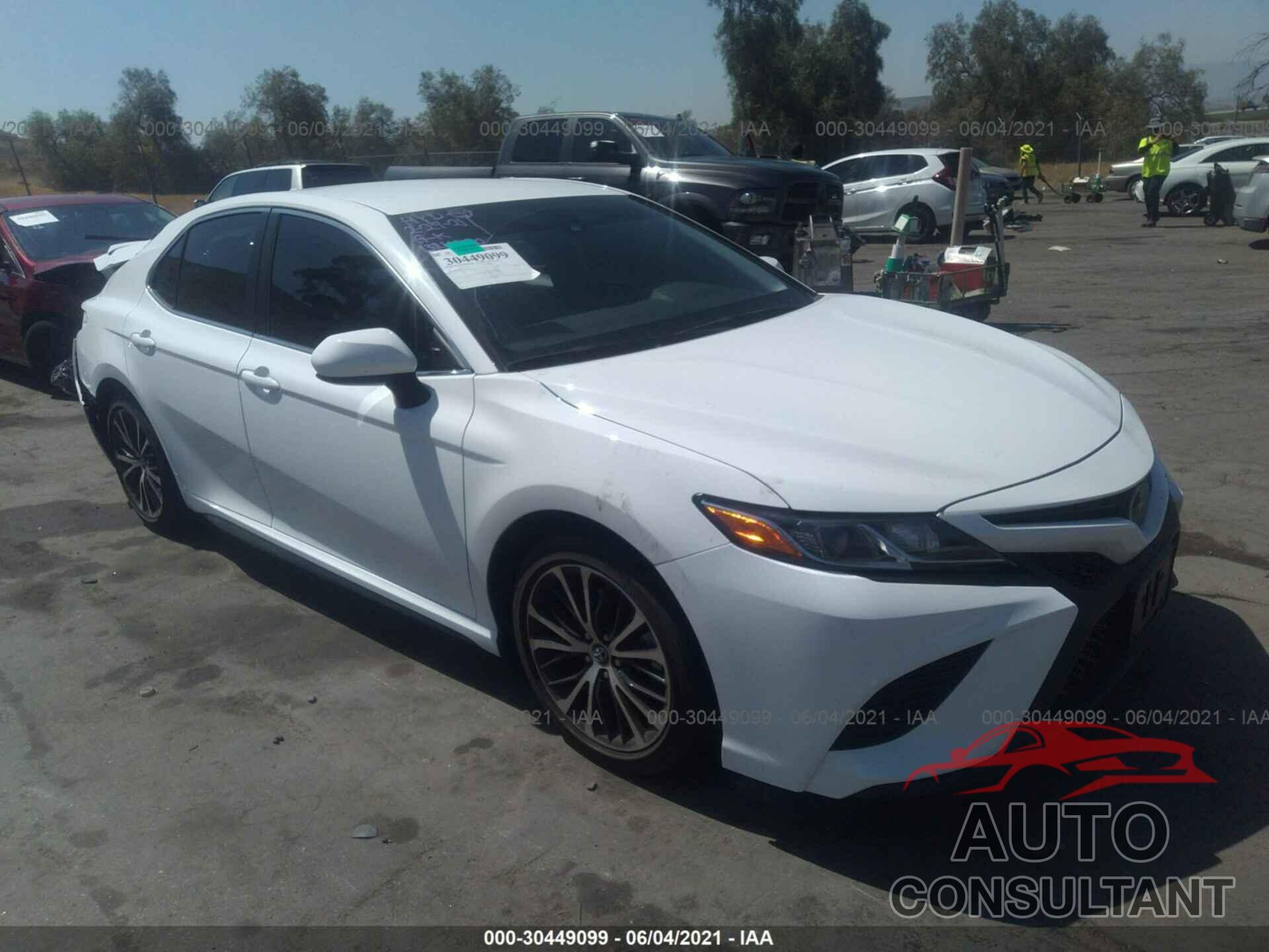 TOYOTA CAMRY 2019 - 4T1B11HK8KU839712