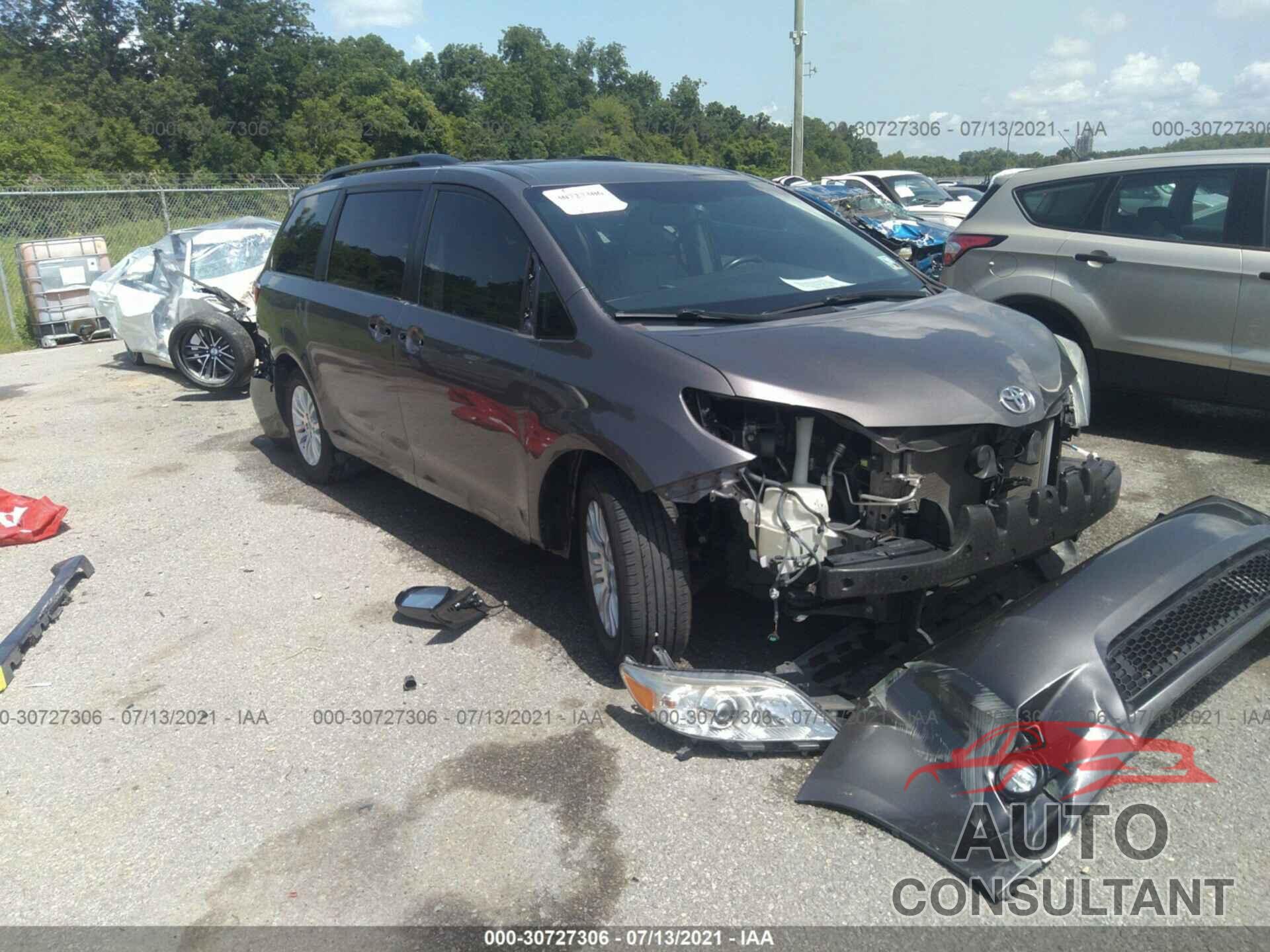 TOYOTA SIENNA 2016 - 5TDYK3DC2GS712486