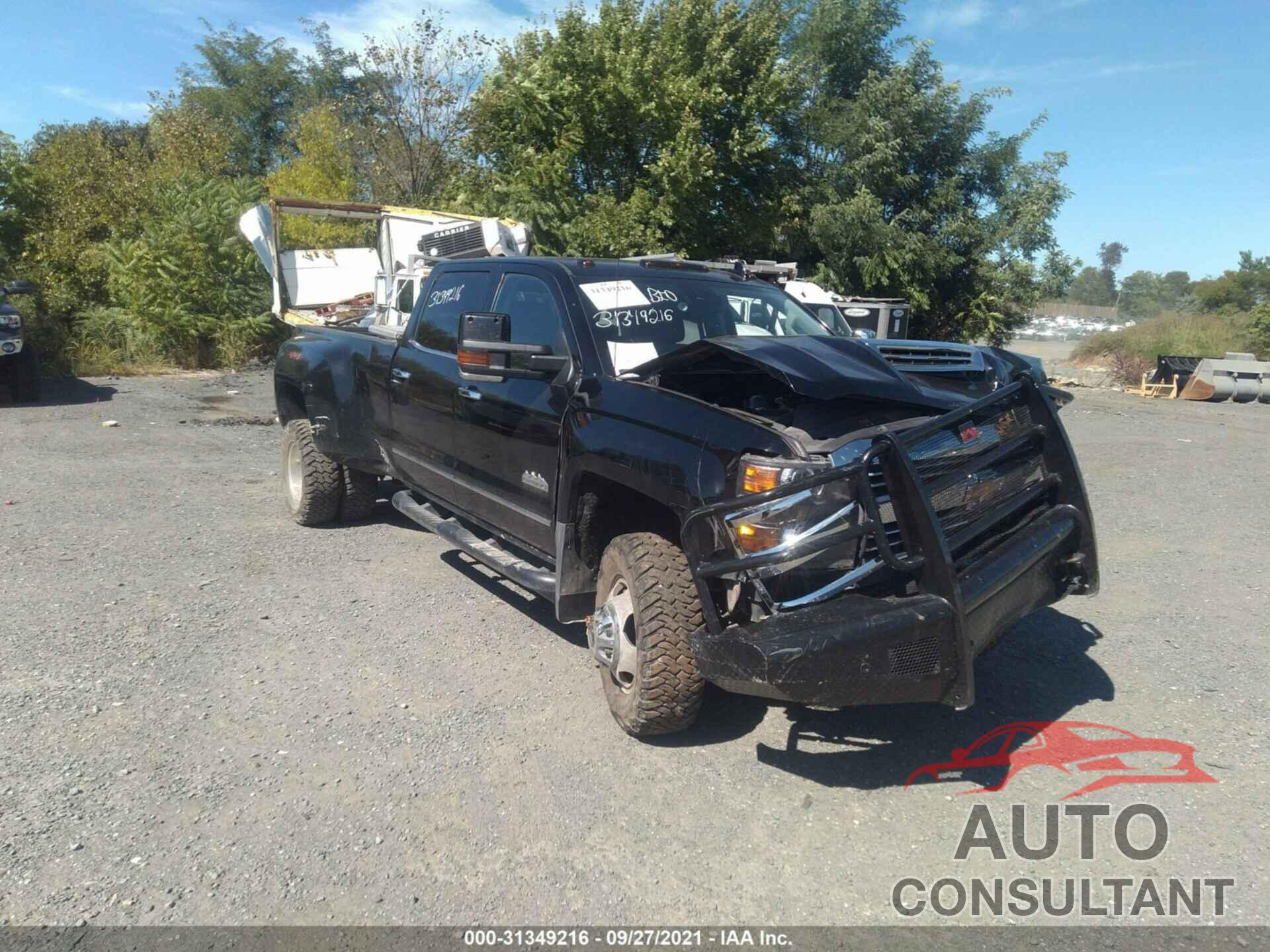 CHEVROLET SILVERADO 3500HD 2018 - 1GC4K1EY2JF114046