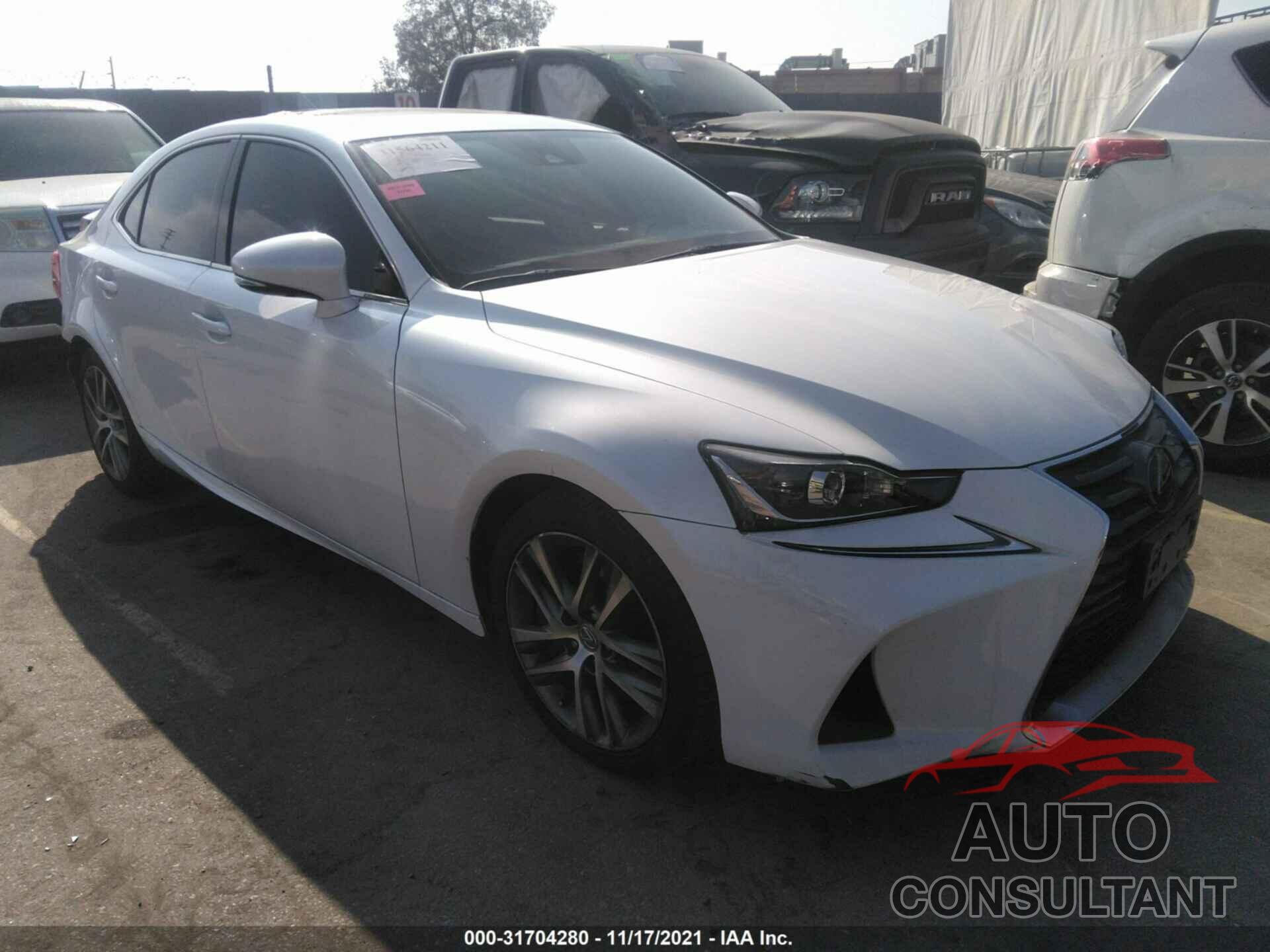 LEXUS IS 2018 - JTHBA1D27J5075224