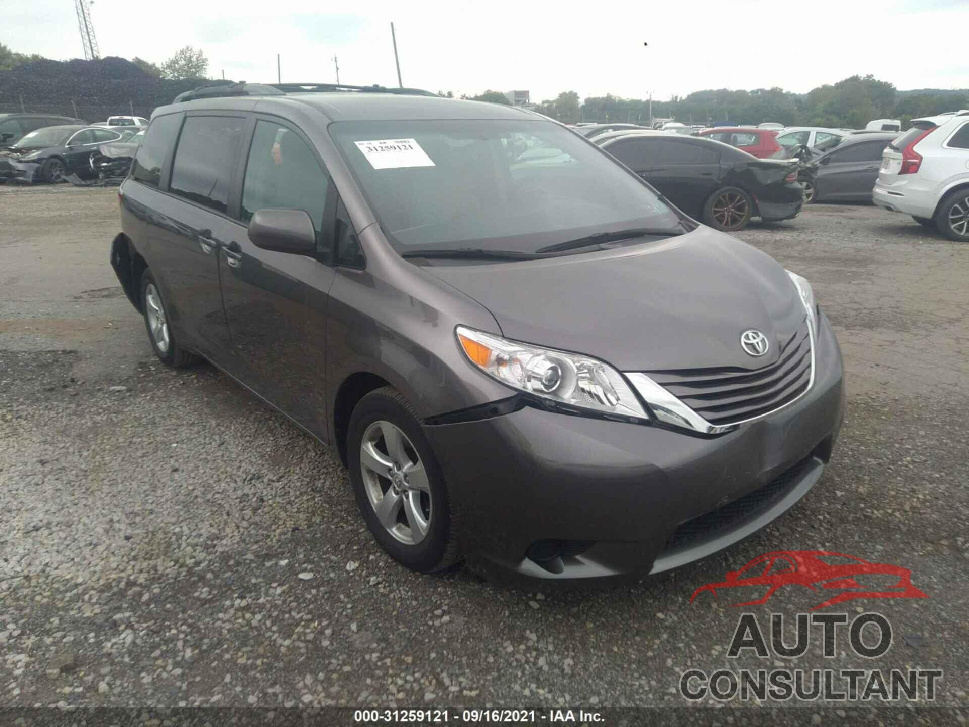 TOYOTA SIENNA 2017 - 5TDKZ3DC8HS887859