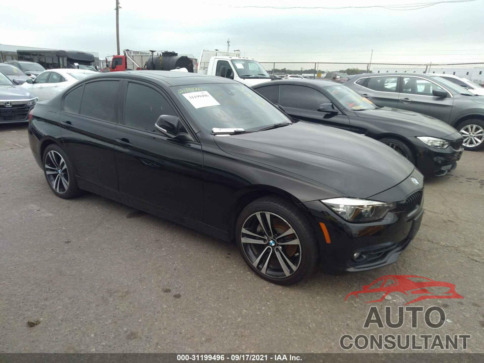 BMW 3 SERIES 2018 - WBA8B9G50JNV00034