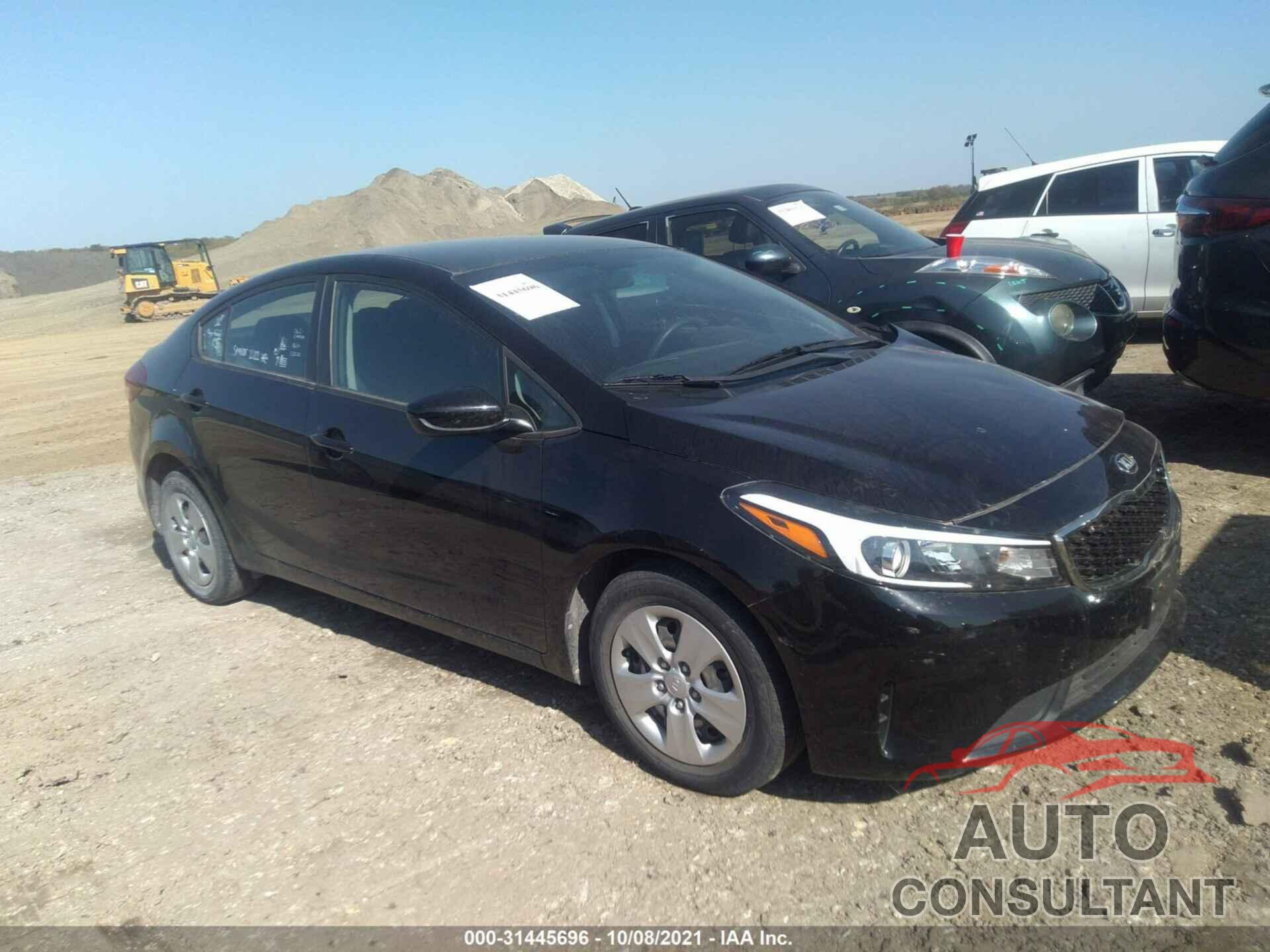 KIA FORTE 2018 - 3KPFL4A74JE164879