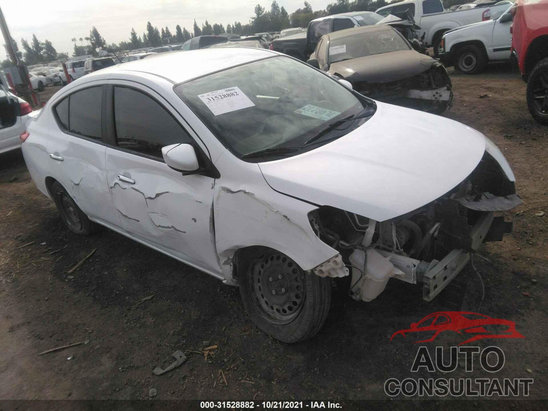 NISSAN VERSA 2016 - 3N1CN7AP5GL832680