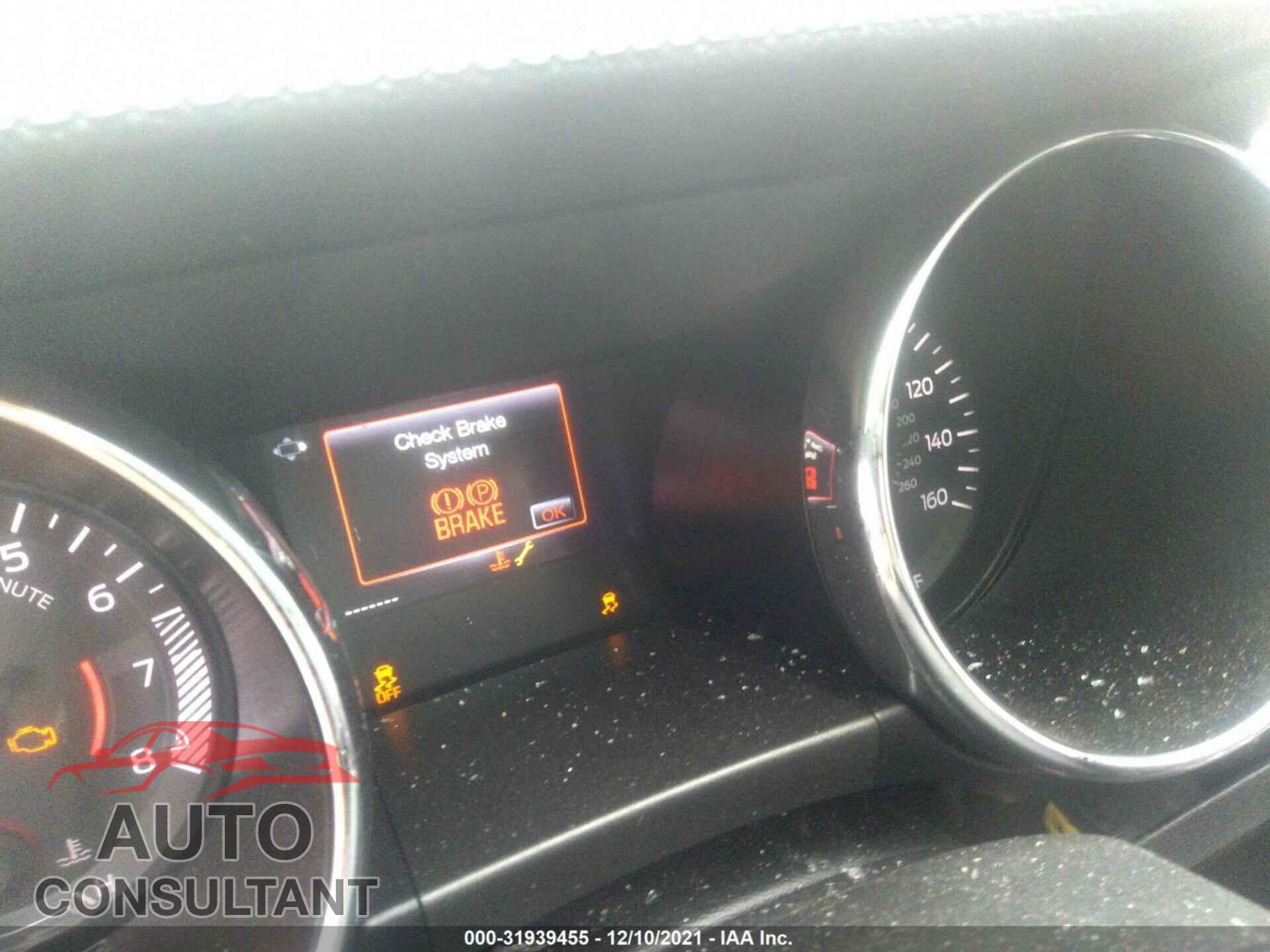 FORD MUSTANG 2017 - 1FA6P8CF0H5280625