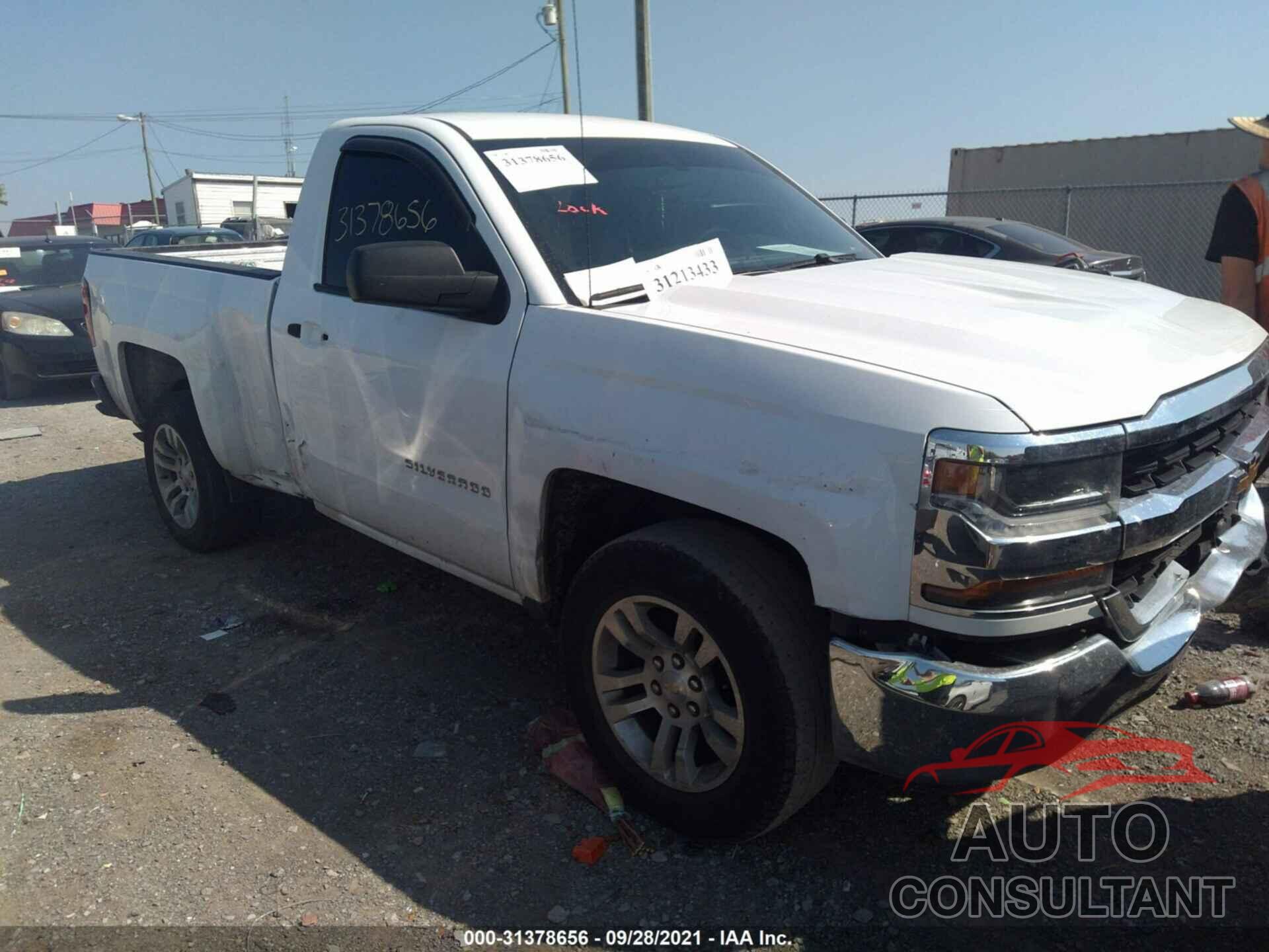 CHEVROLET SILVERADO 1500 2018 - 1GCNCNEH6JZ108080