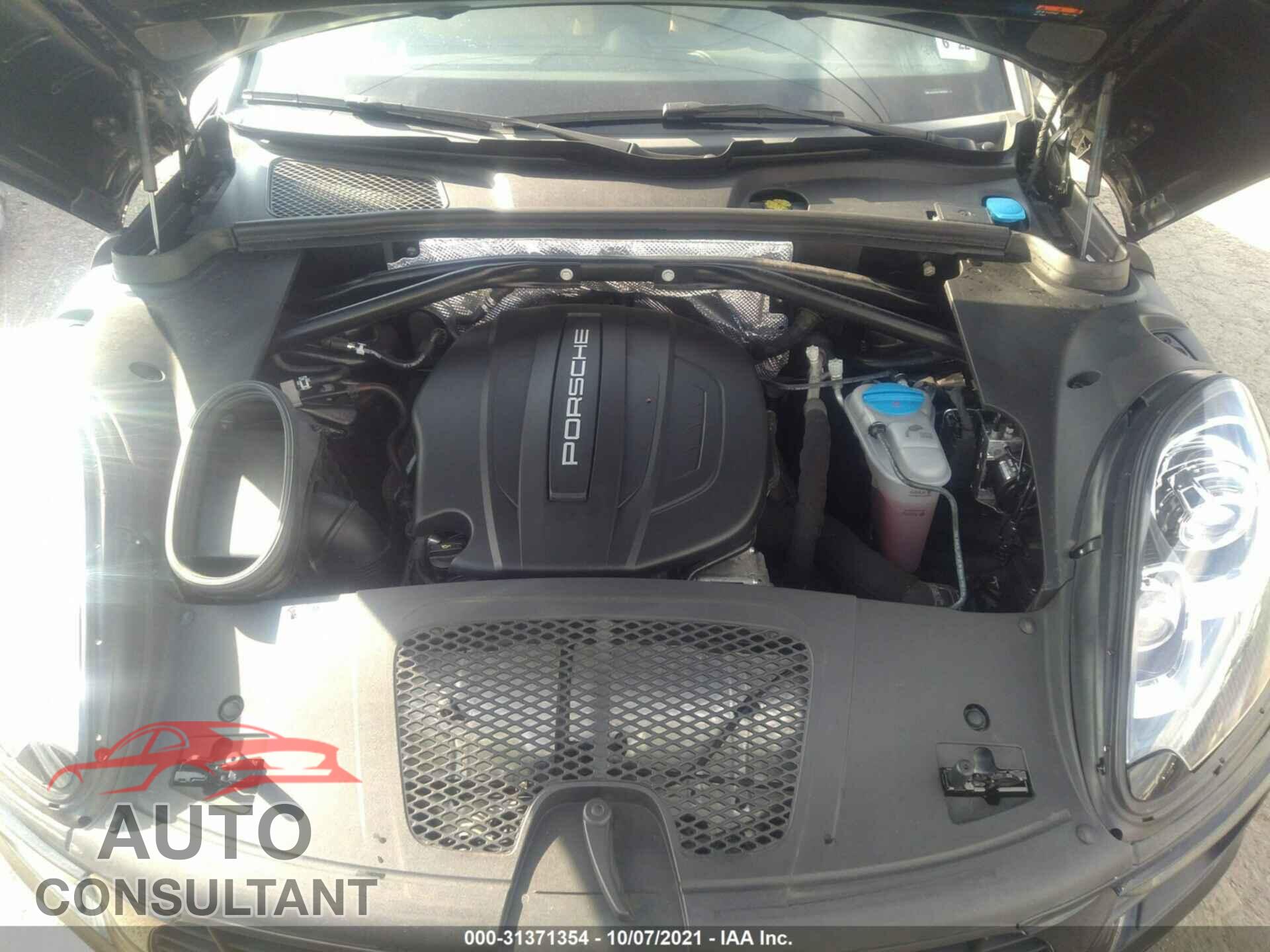 PORSCHE MACAN 2017 - WP1AA2A51HLB07008