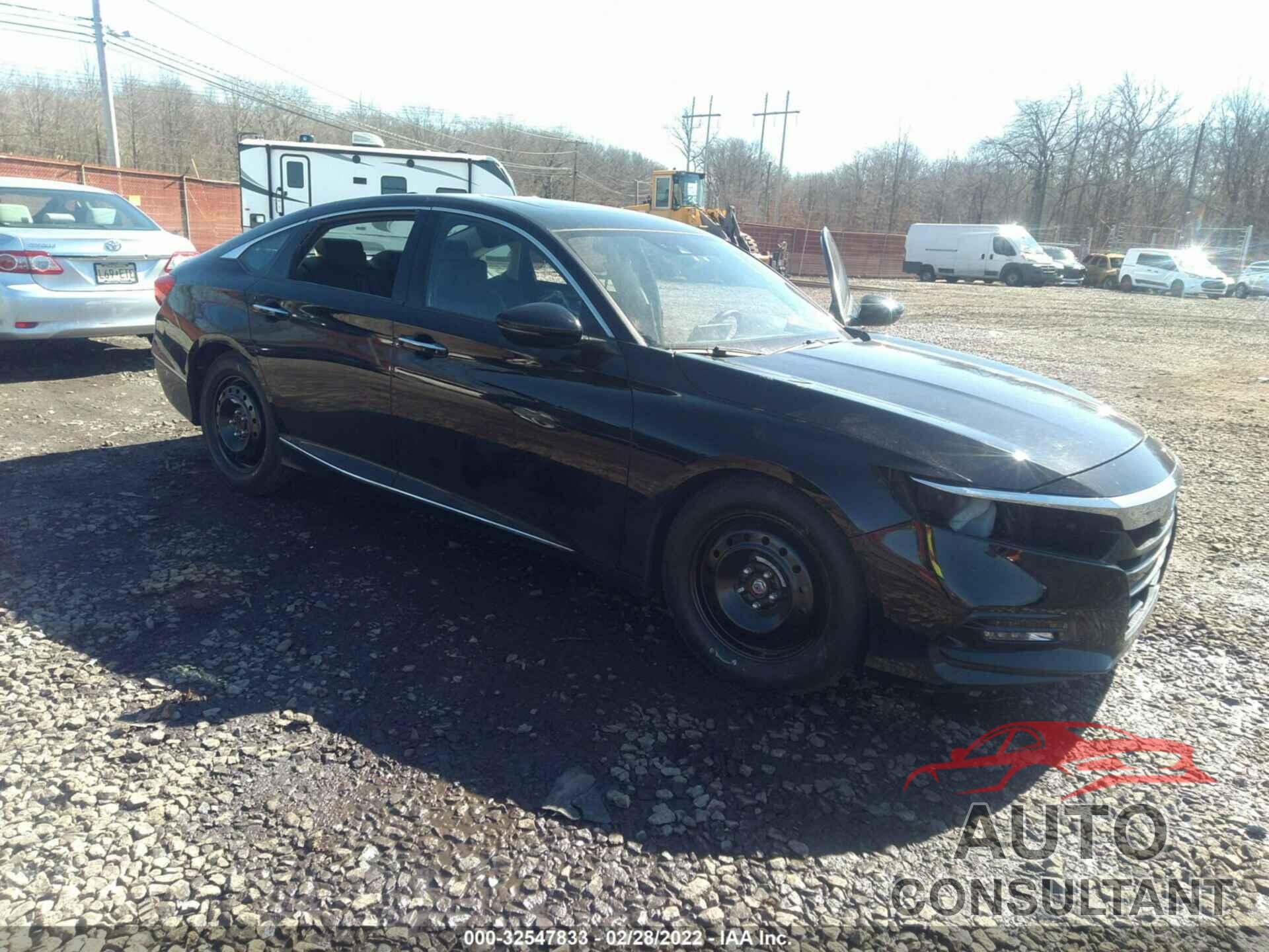 HONDA ACCORD SEDAN 2018 - 1HGCV1F90JA051005