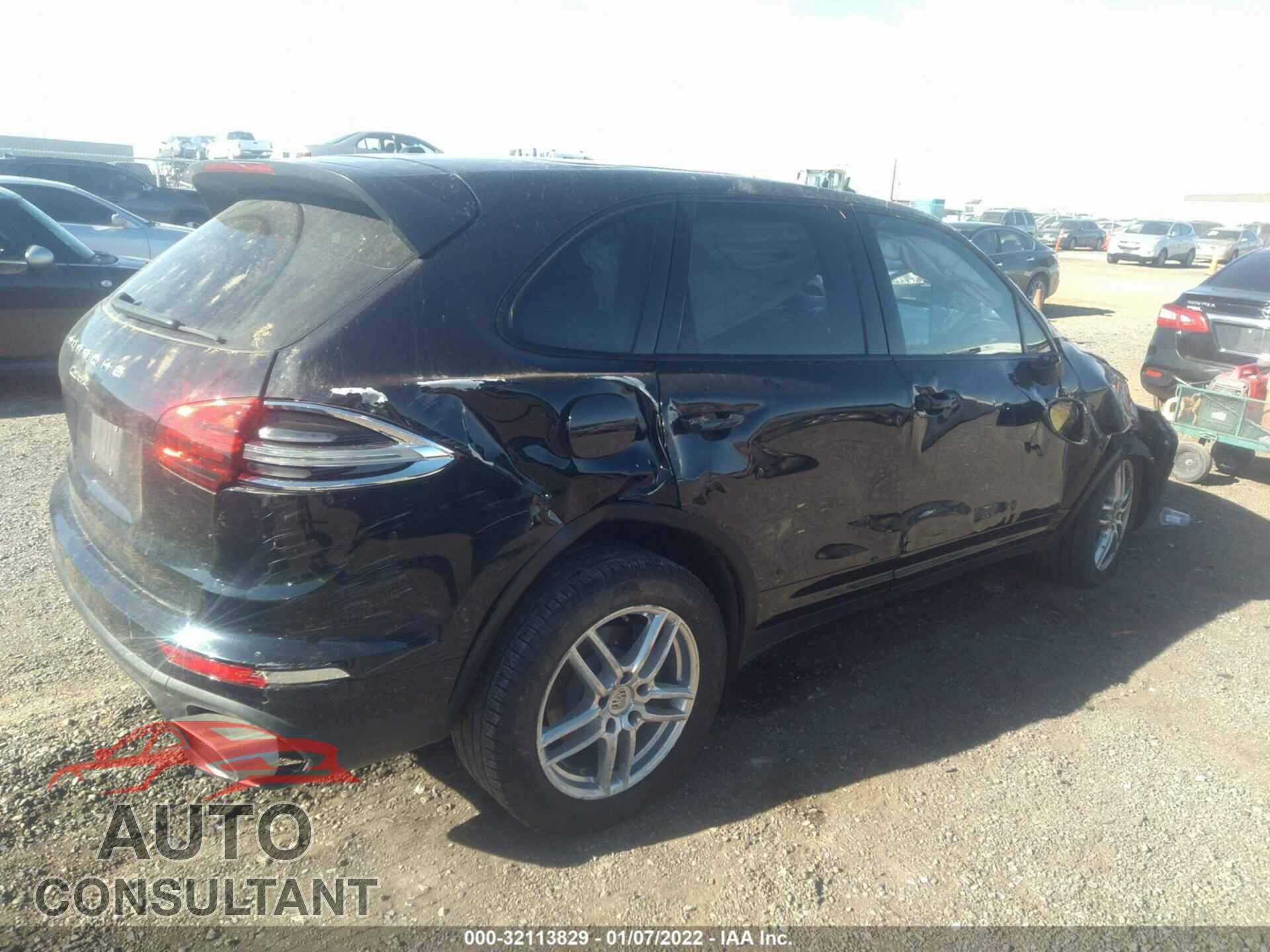 PORSCHE CAYENNE 2016 - WP1AA2A21GLA09858