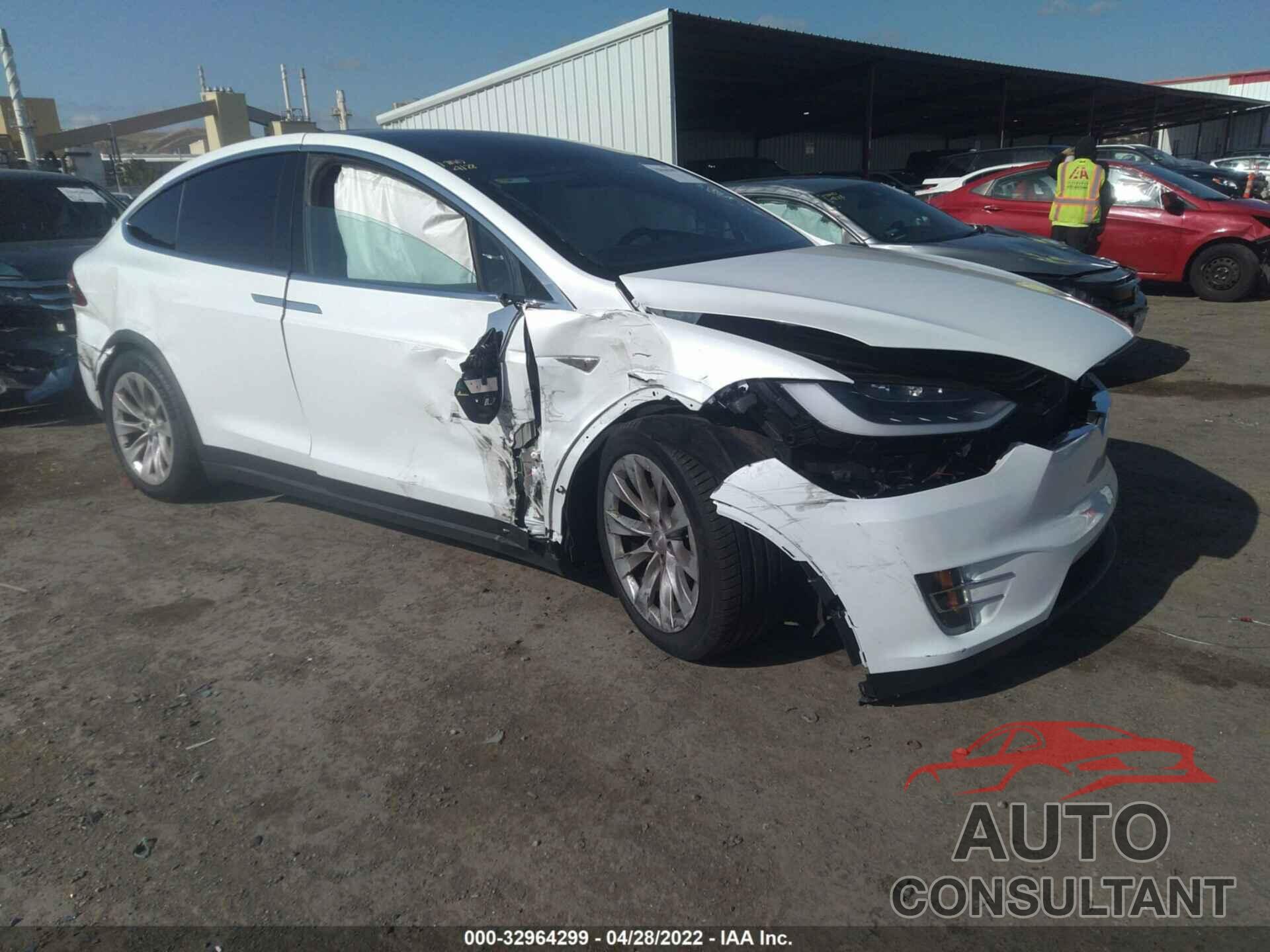 TESLA MODEL X 2016 - 5YJXCBE2XGF020814