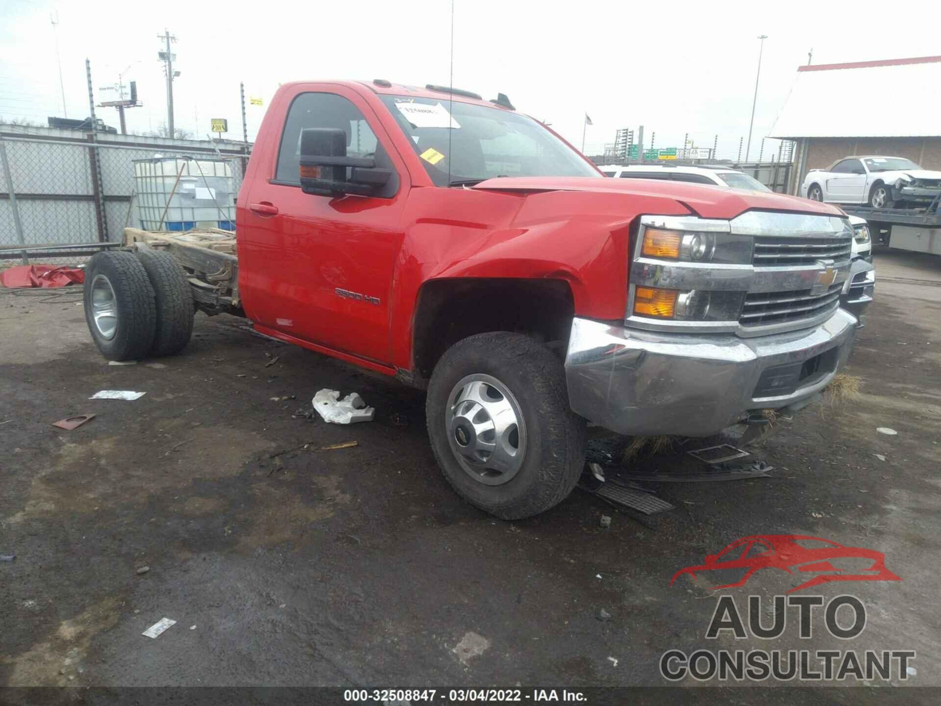 CHEVROLET SILVERADO 3500HD 2018 - 1GB3KZCG1JZ313967