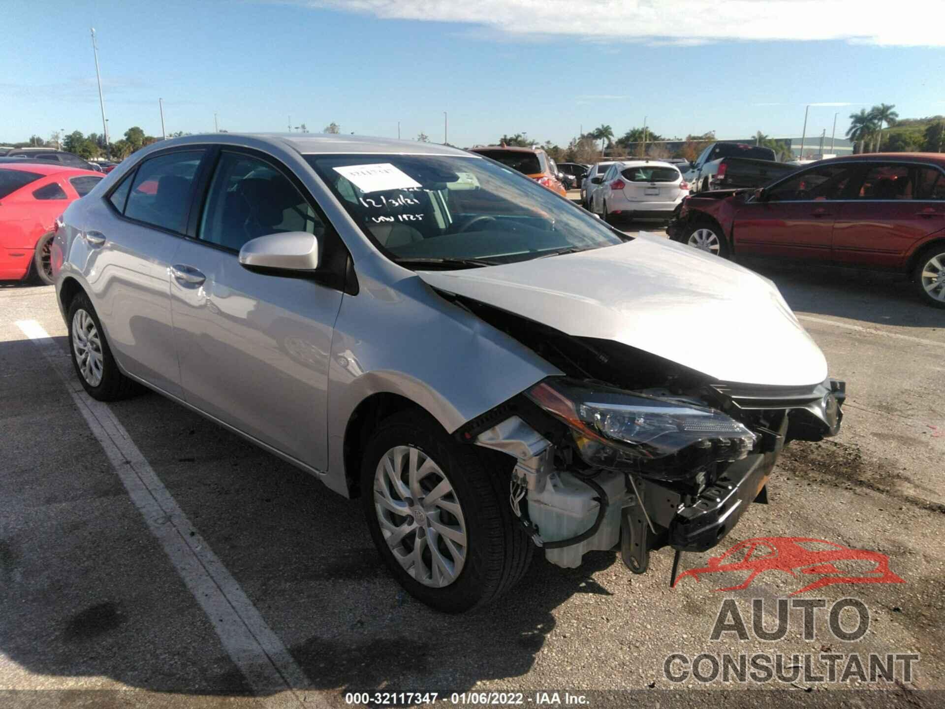 TOYOTA COROLLA 2019 - 5YFBURHE1KP861925
