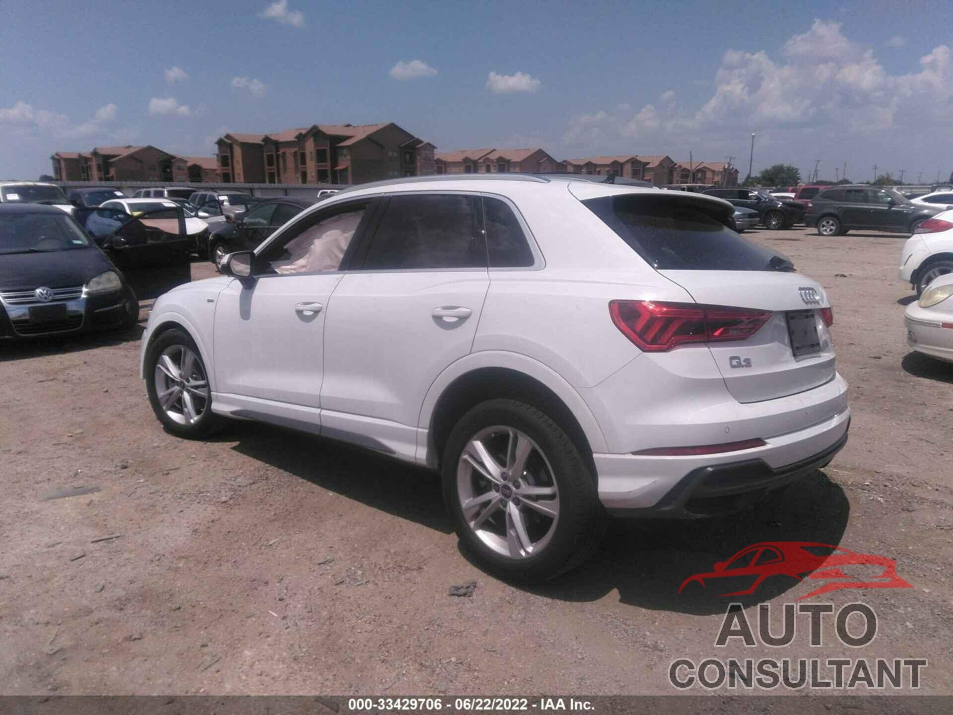 AUDI Q3 2022 - WA1EECF30N1021310