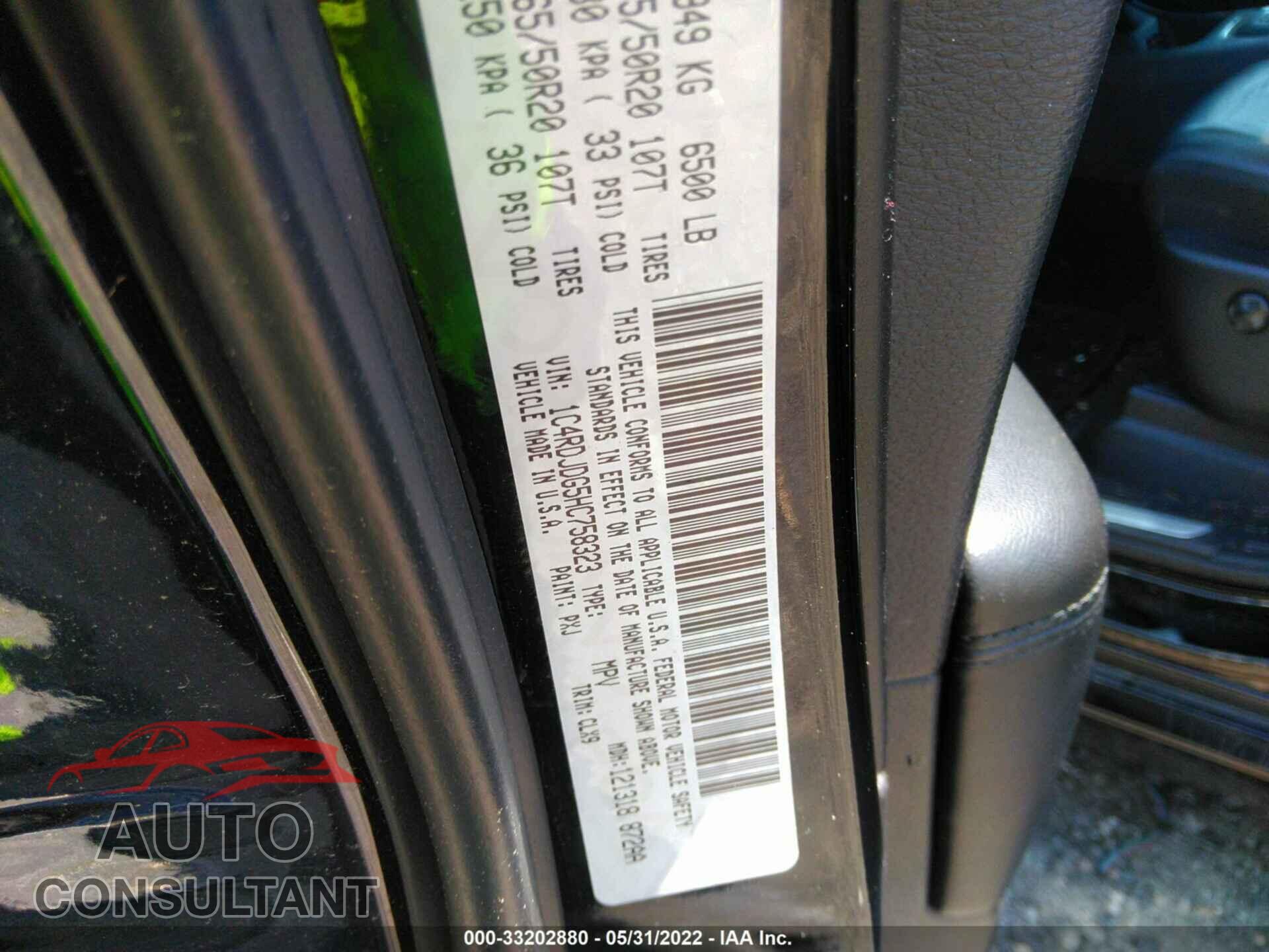DODGE DURANGO 2017 - 1C4RDJDG5HC758323