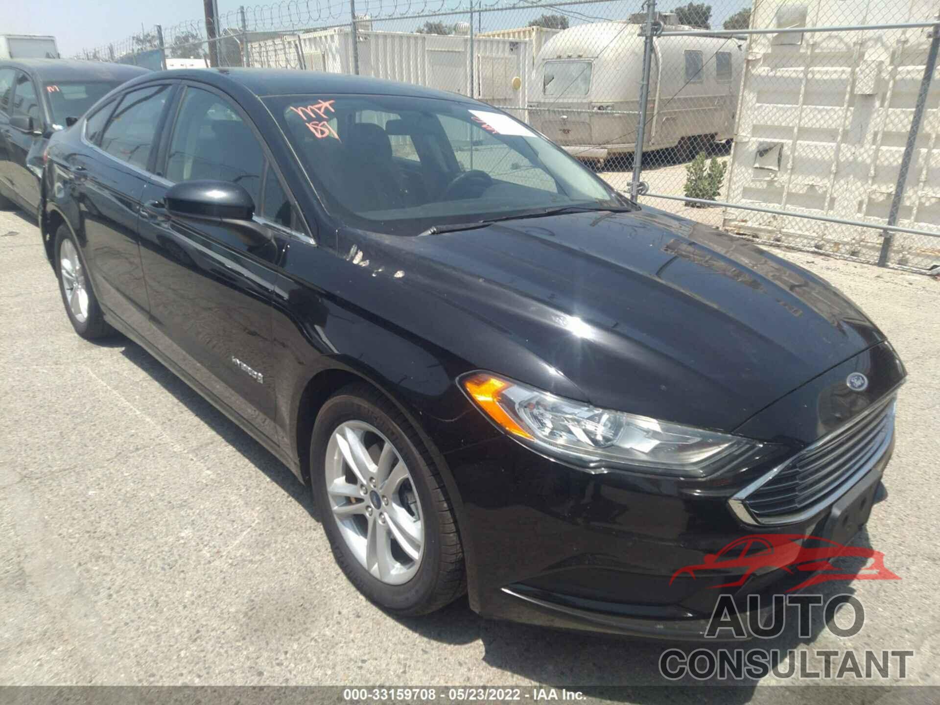 FORD FUSION HYBRID 2018 - 3FA6P0LU7JR268085