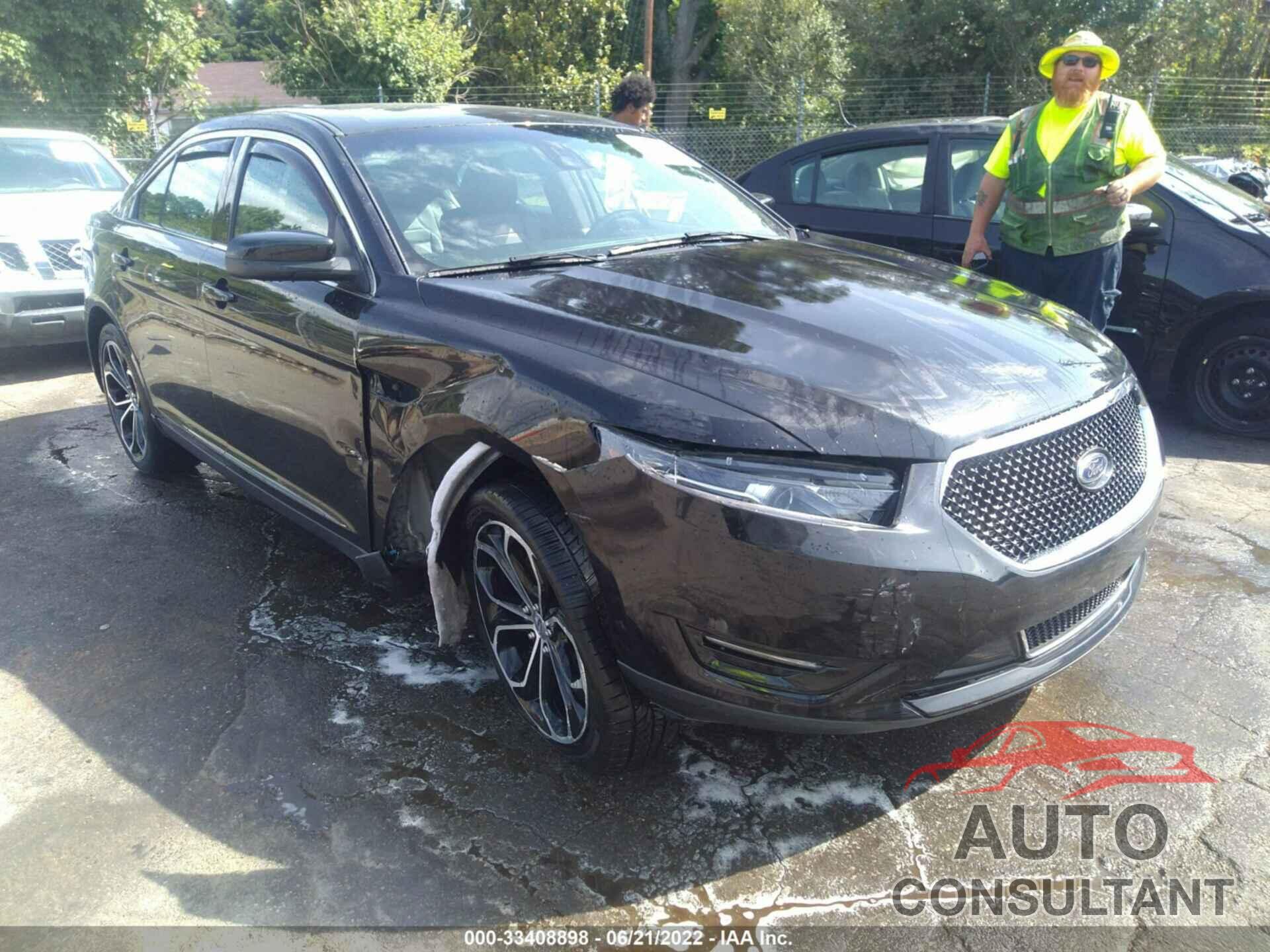 FORD TAURUS 2019 - 1FAHP2KT8KG105953