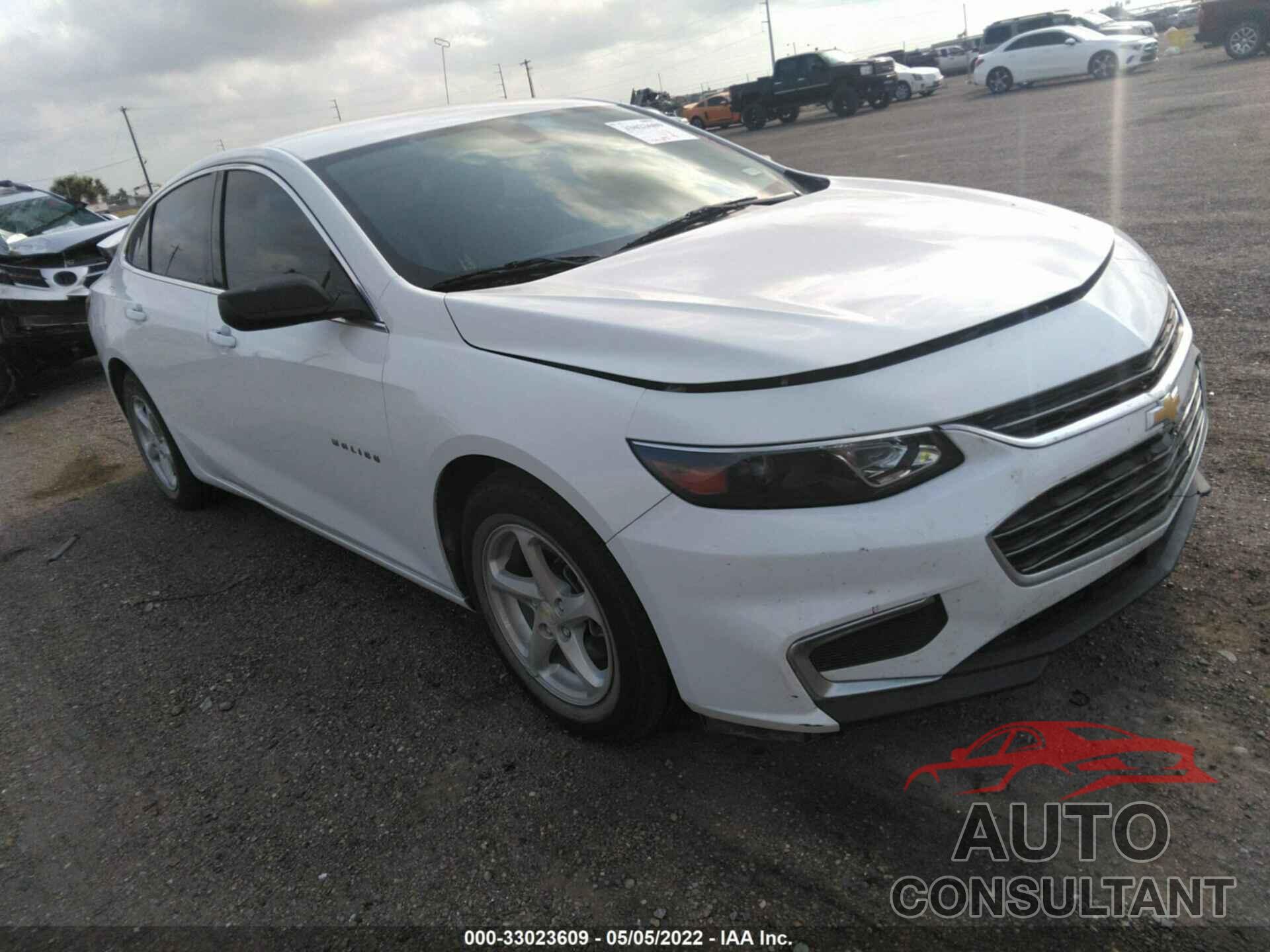 CHEVROLET MALIBU 2017 - 1G1ZB5ST4HF155903