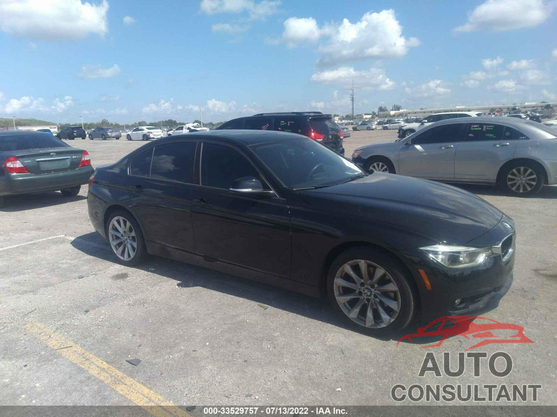 BMW 3 SERIES 2018 - WBA8A9C53JAH13515