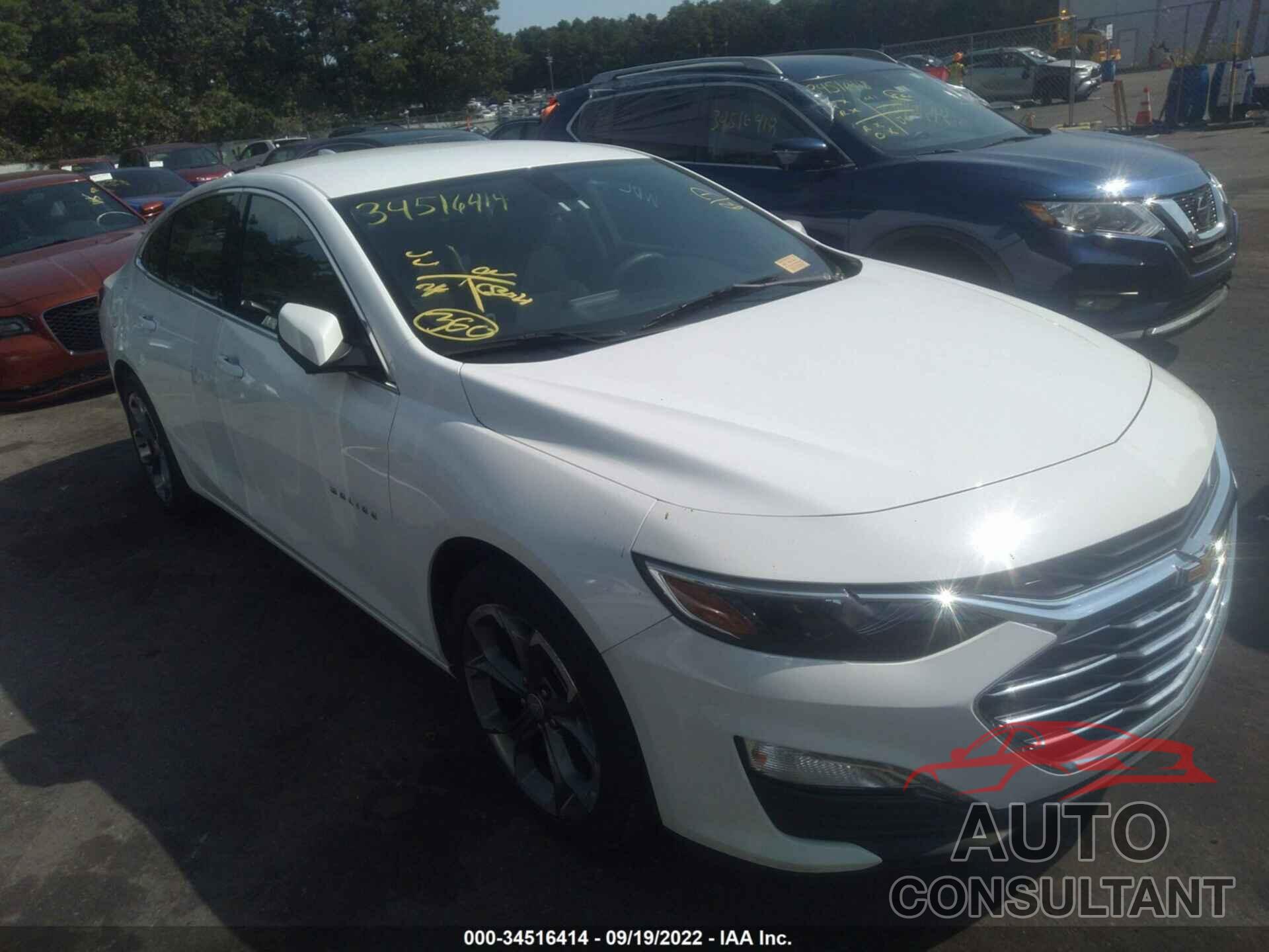 CHEVROLET MALIBU 2020 - 1G1ZD5ST9LF104786
