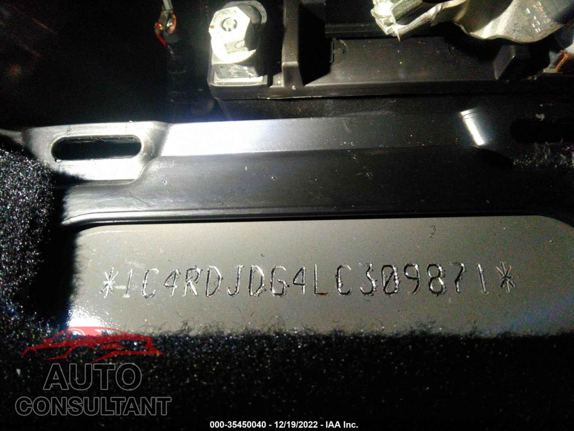 DODGE DURANGO 2020 - 1C4RDJDG4LC309871