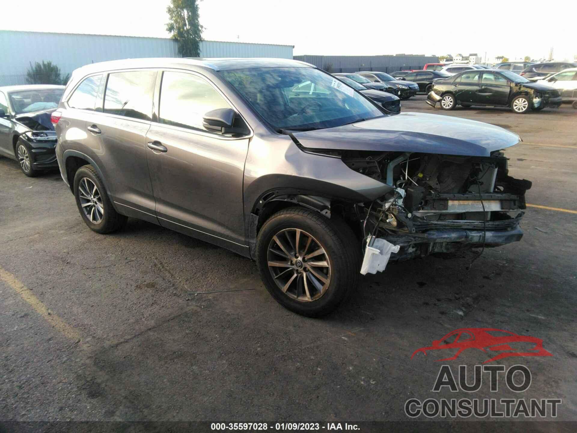 TOYOTA HIGHLANDER 2018 - 5TDKZRFH0JS546621