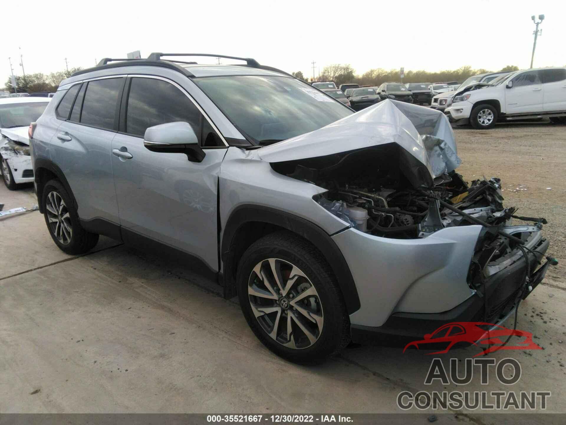 TOYOTA COROLLA CROSS 2022 - 7MUEAAAG0NV006573