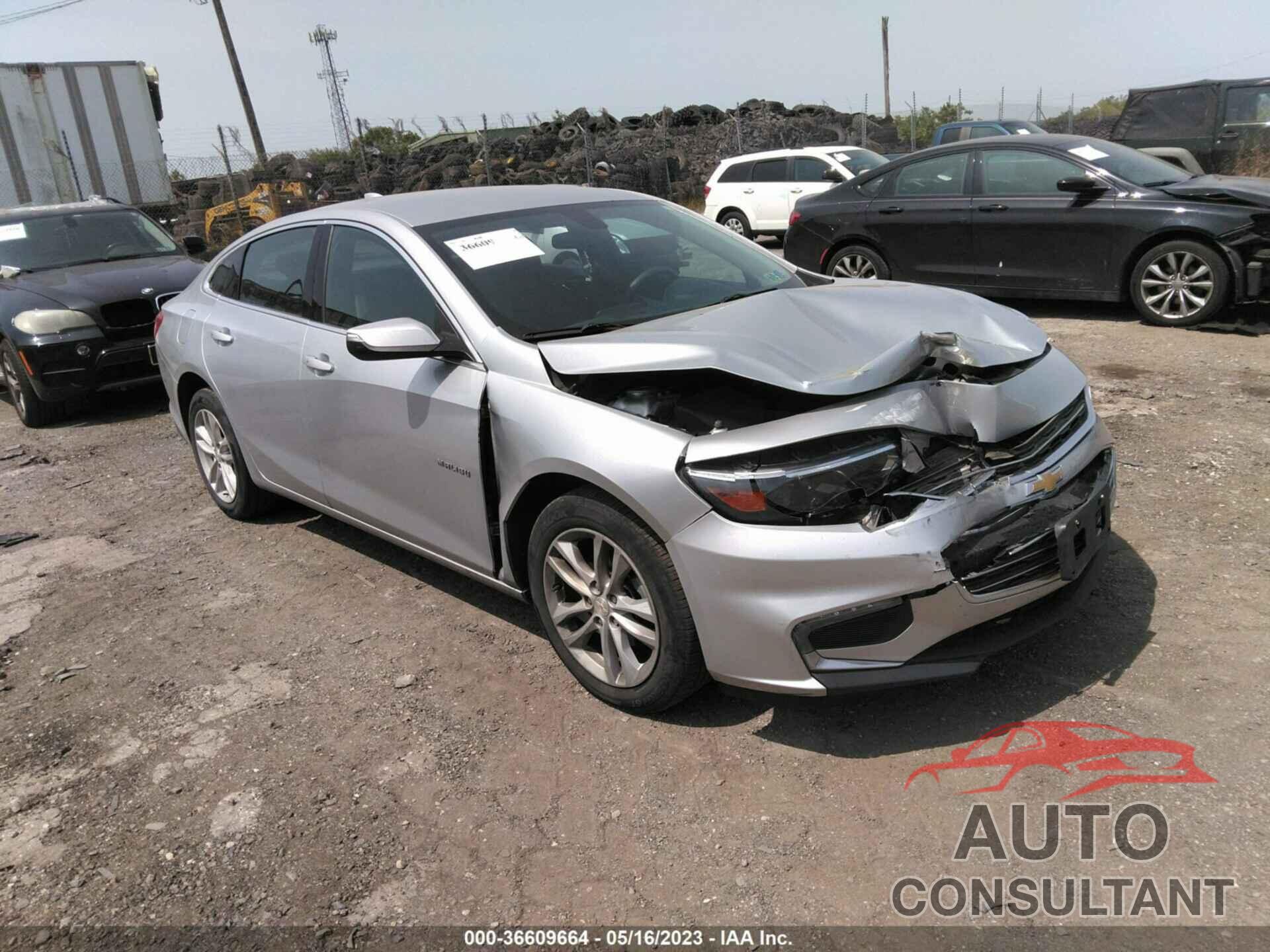 CHEVROLET MALIBU 2018 - 1G1ZD5ST7JF114181